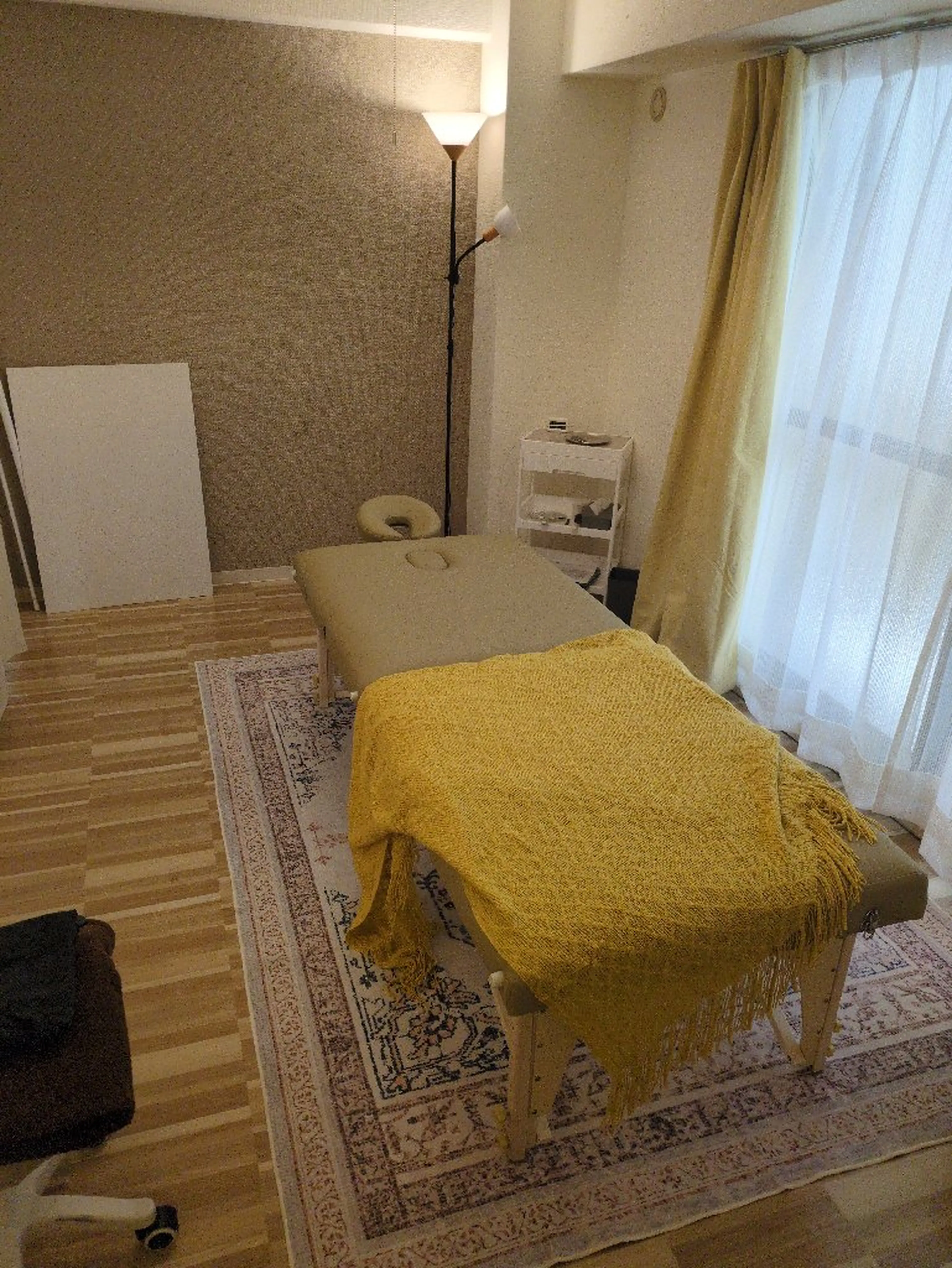 リソウノコガオ横浜店の内観・外観2