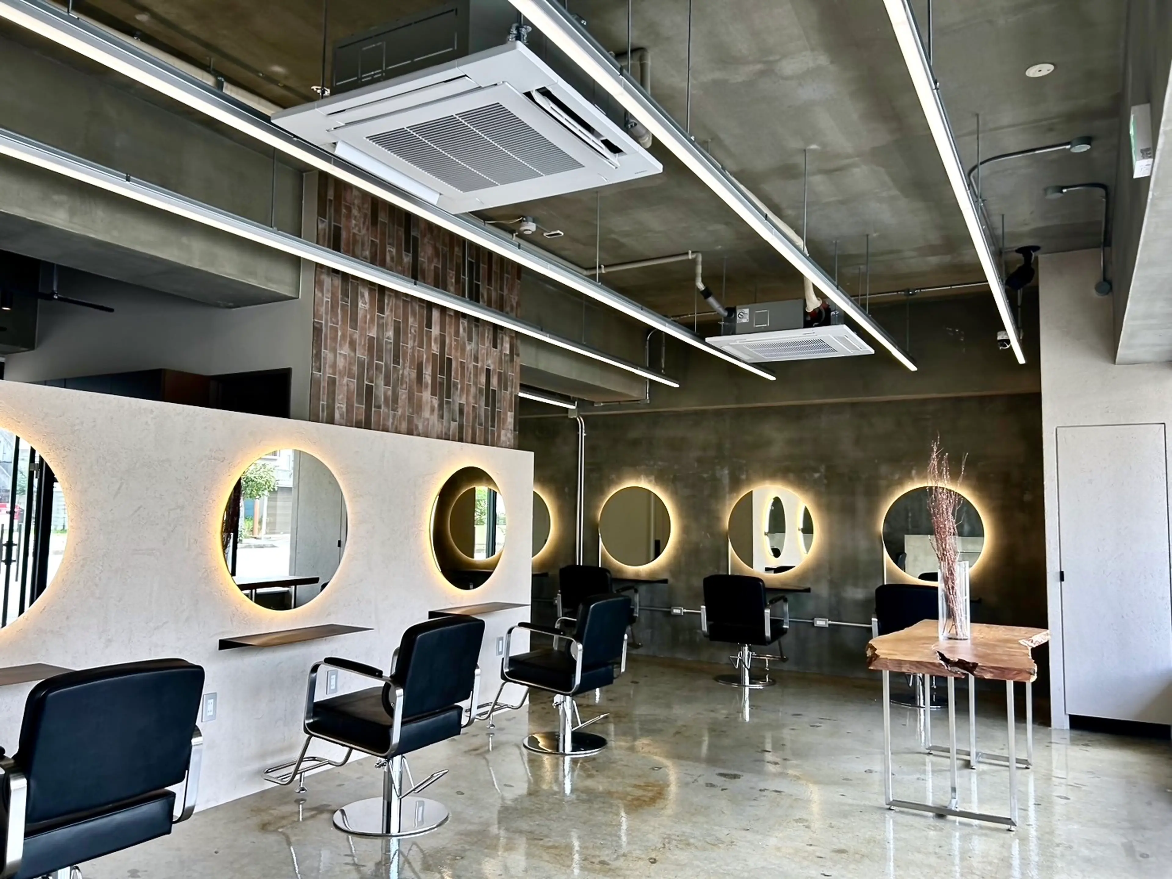 EIGHT-chatan-沖縄北谷店の内観・外観2