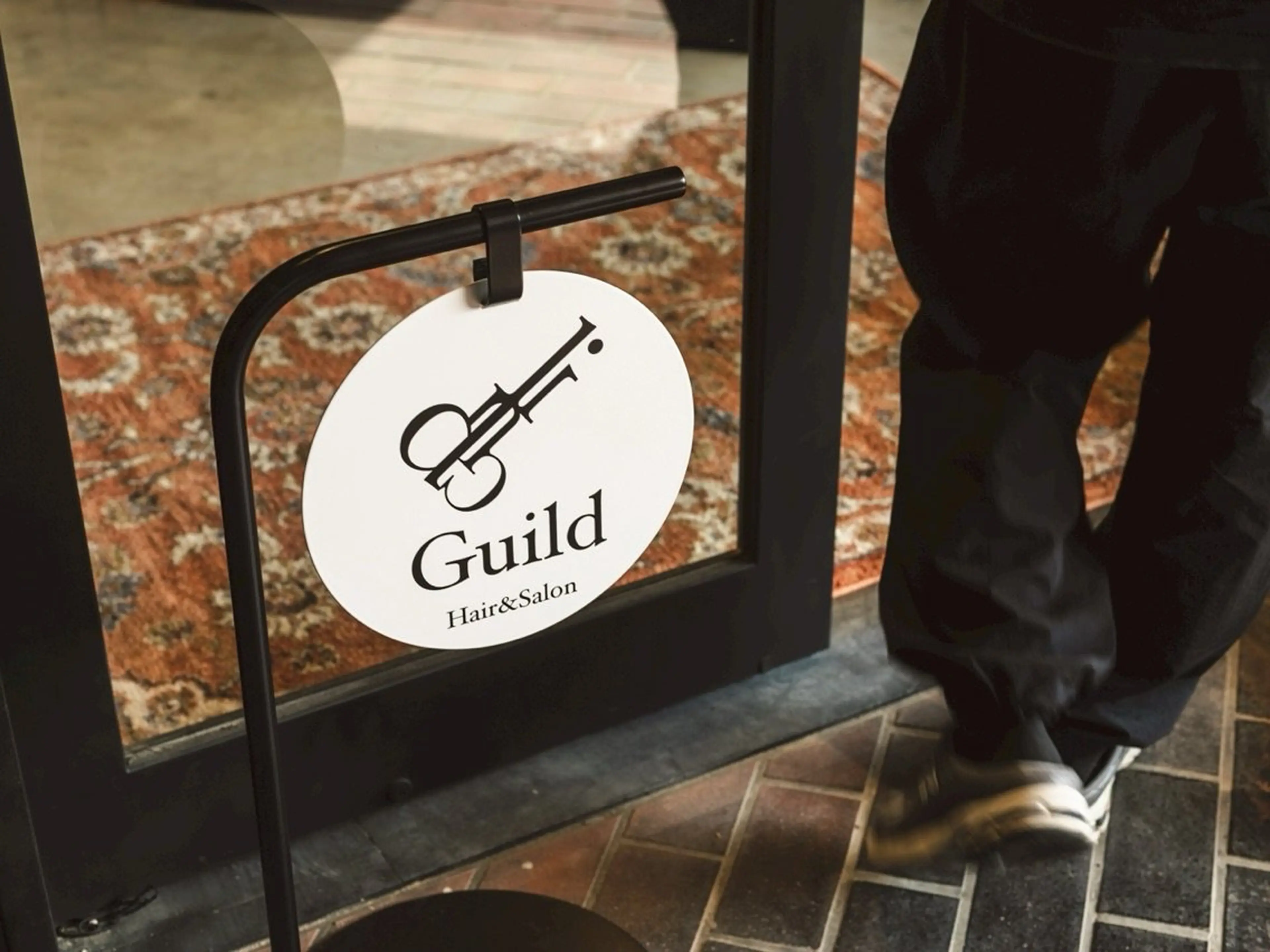 Hair&salon Guildの内観・外観1