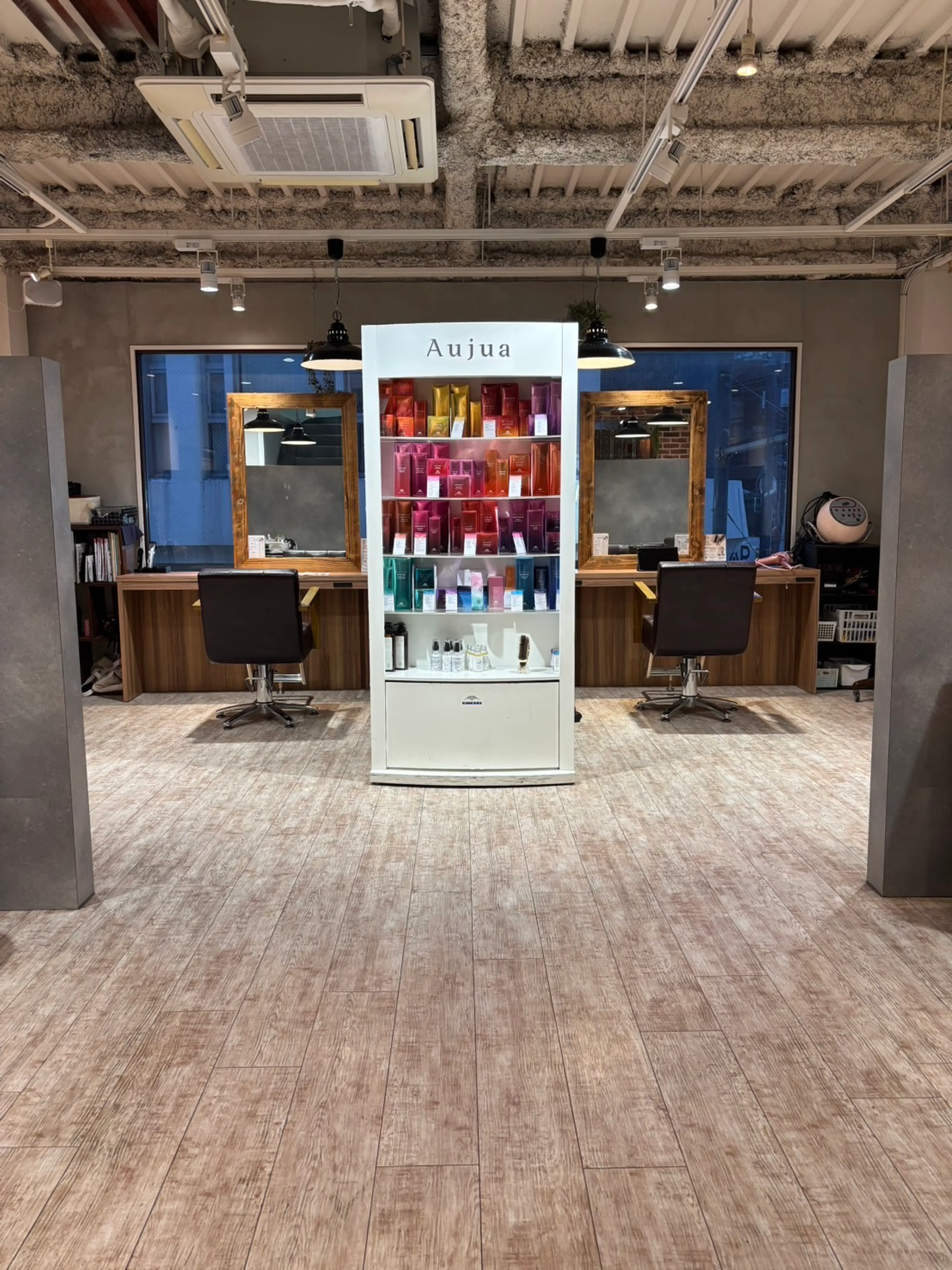 アルーシェ 平井店(Alushe)　美容室　マツエク　ネイル　脱毛の内観・外観2