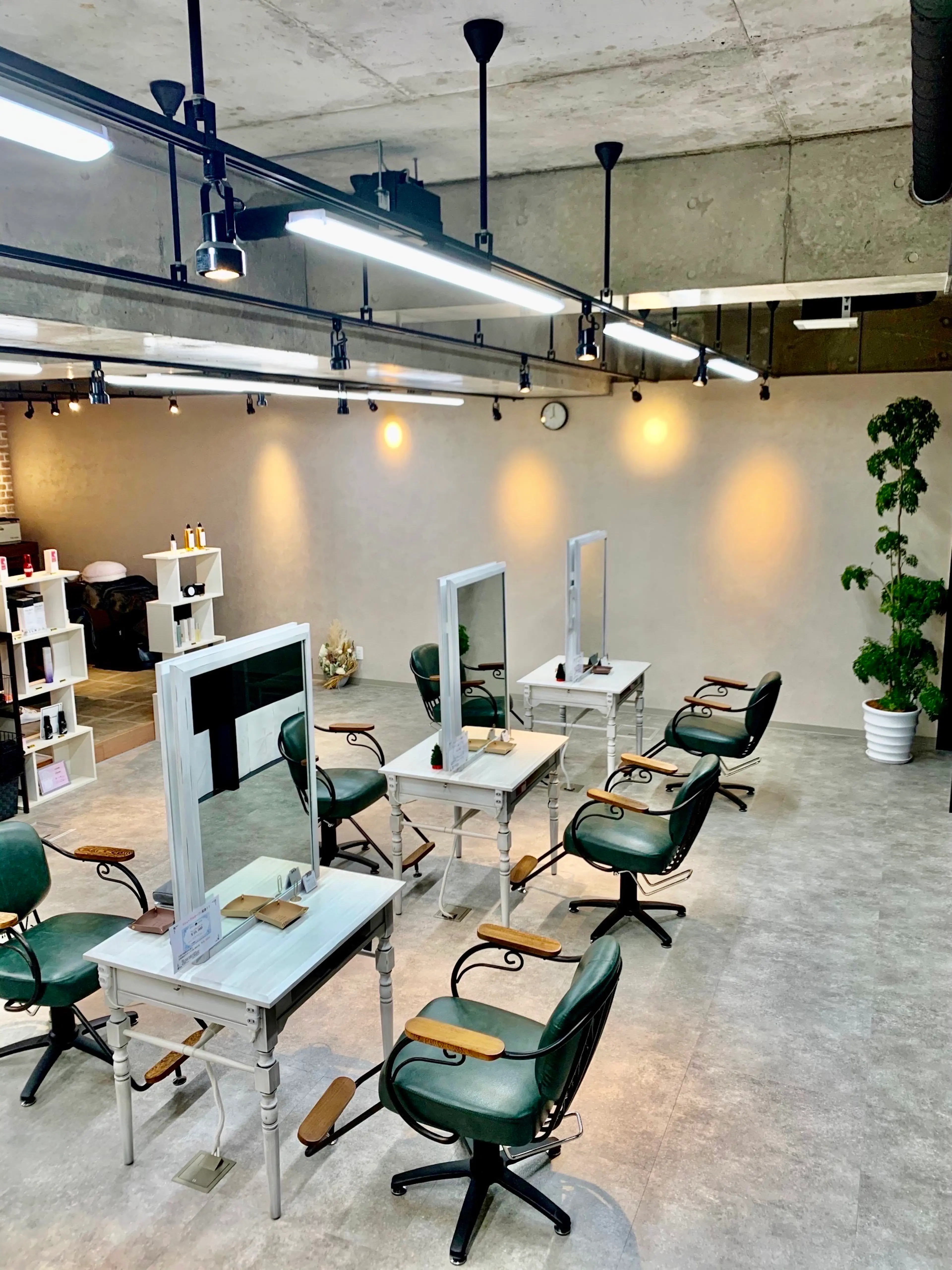 style japan 新都心店の内観・外観1