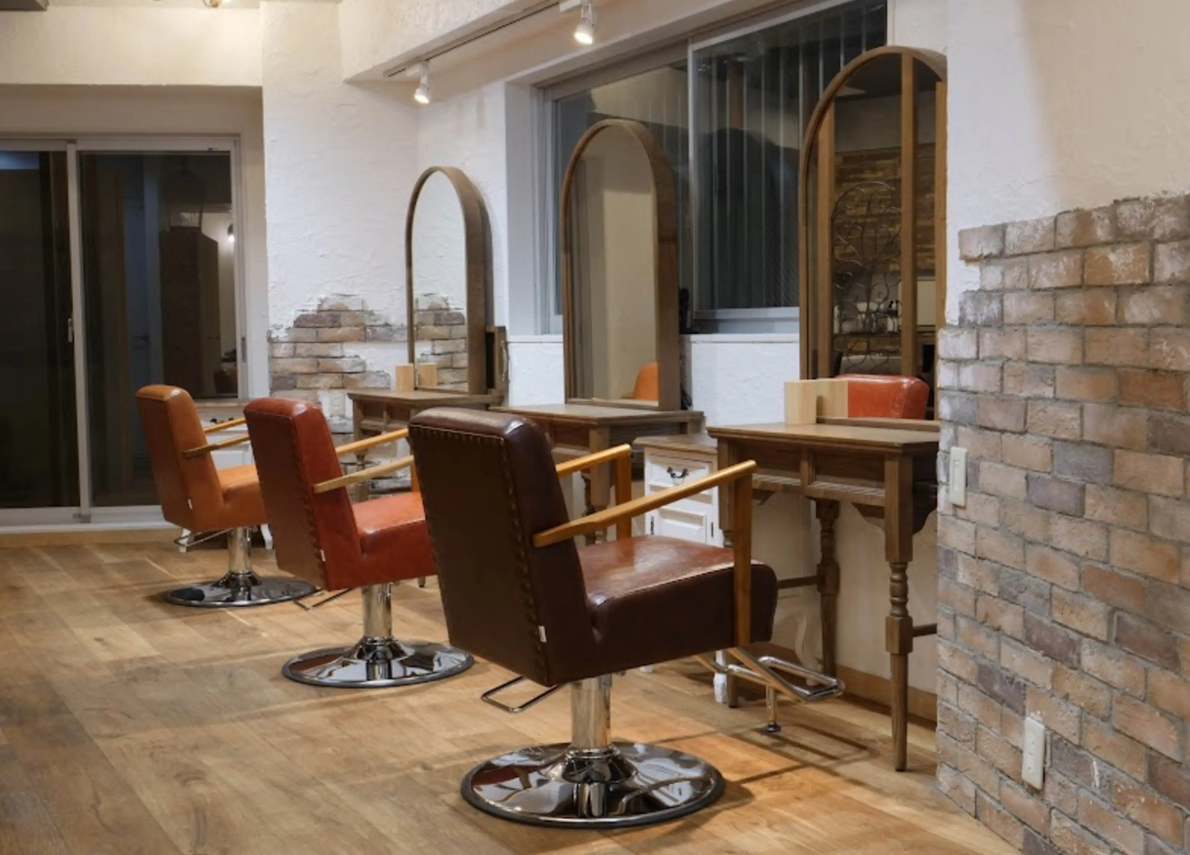 GREEDの内観・外観2