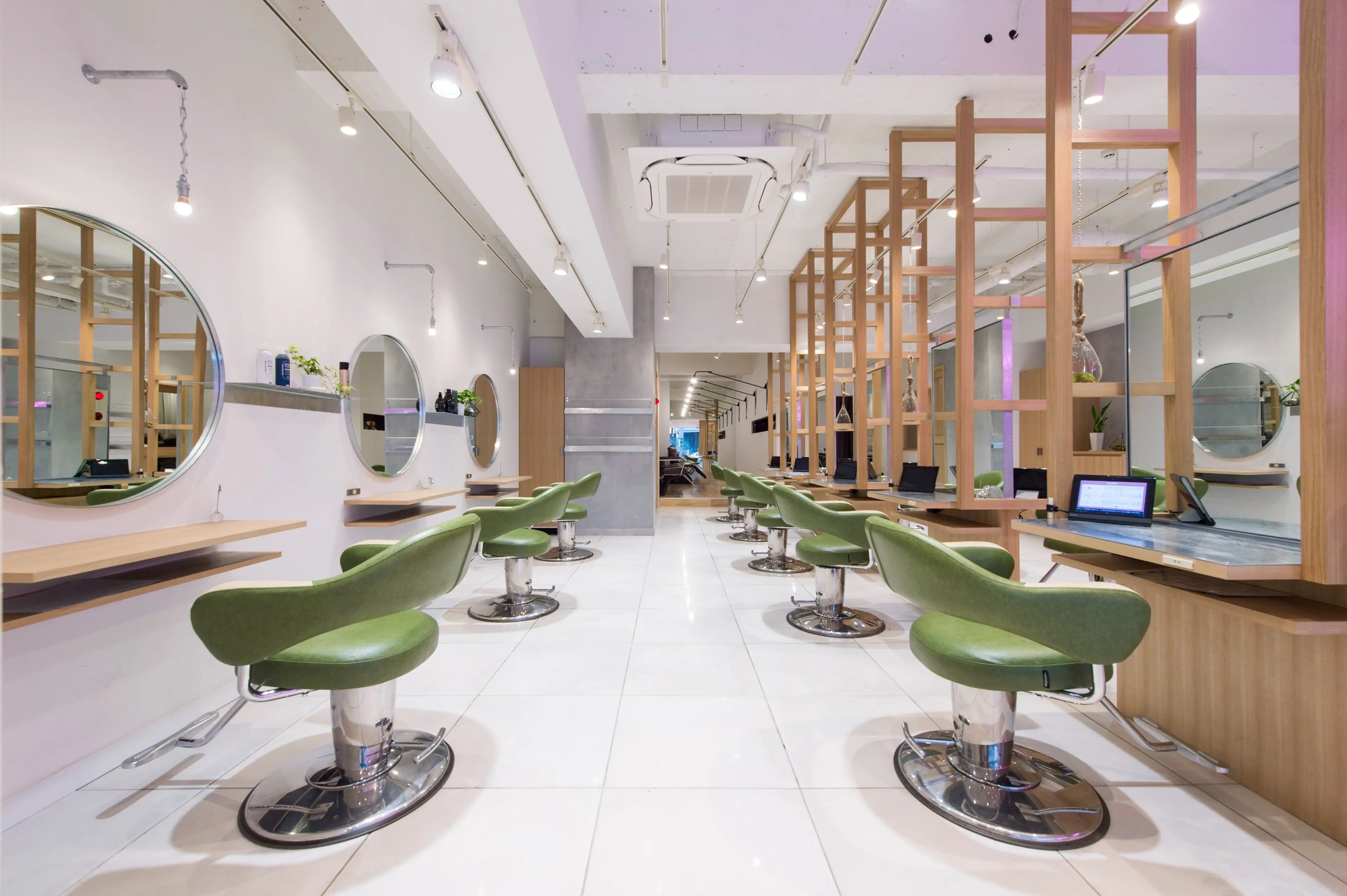 アースモード新小岩店の内観・外観2