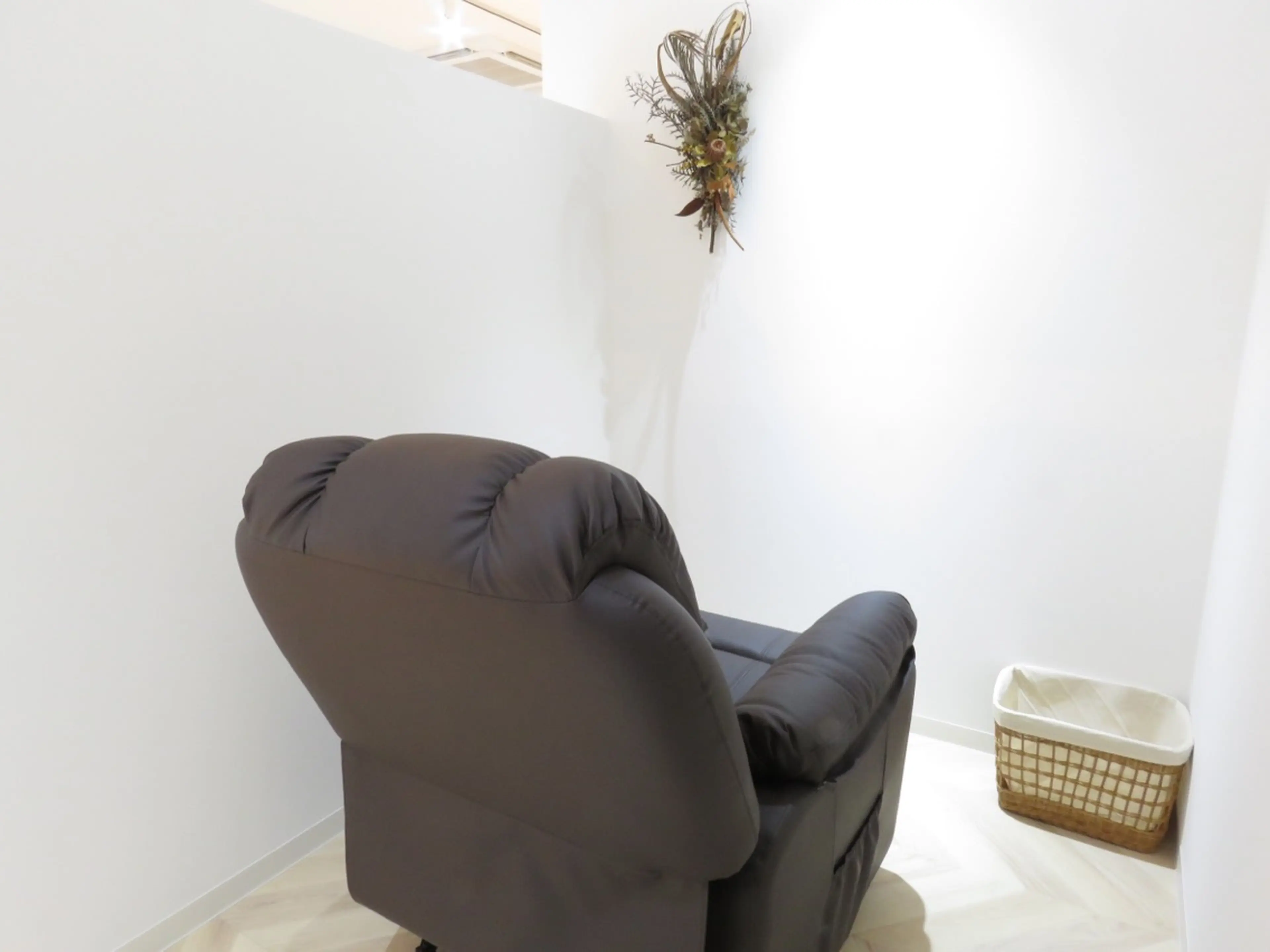 ChuLa竹の塚店の内観・外観2