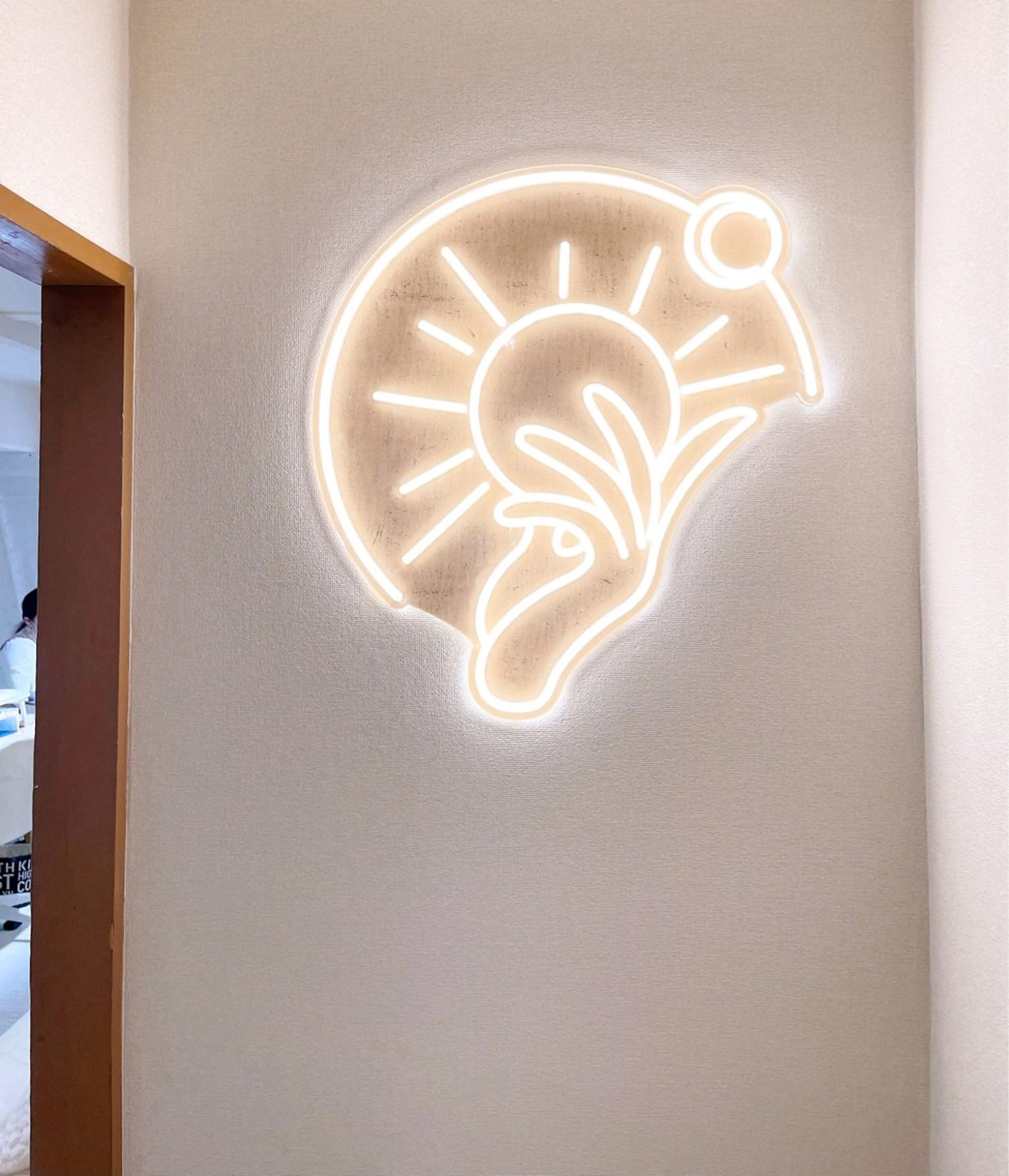 SunNailサンネイル池袋の内観・外観1