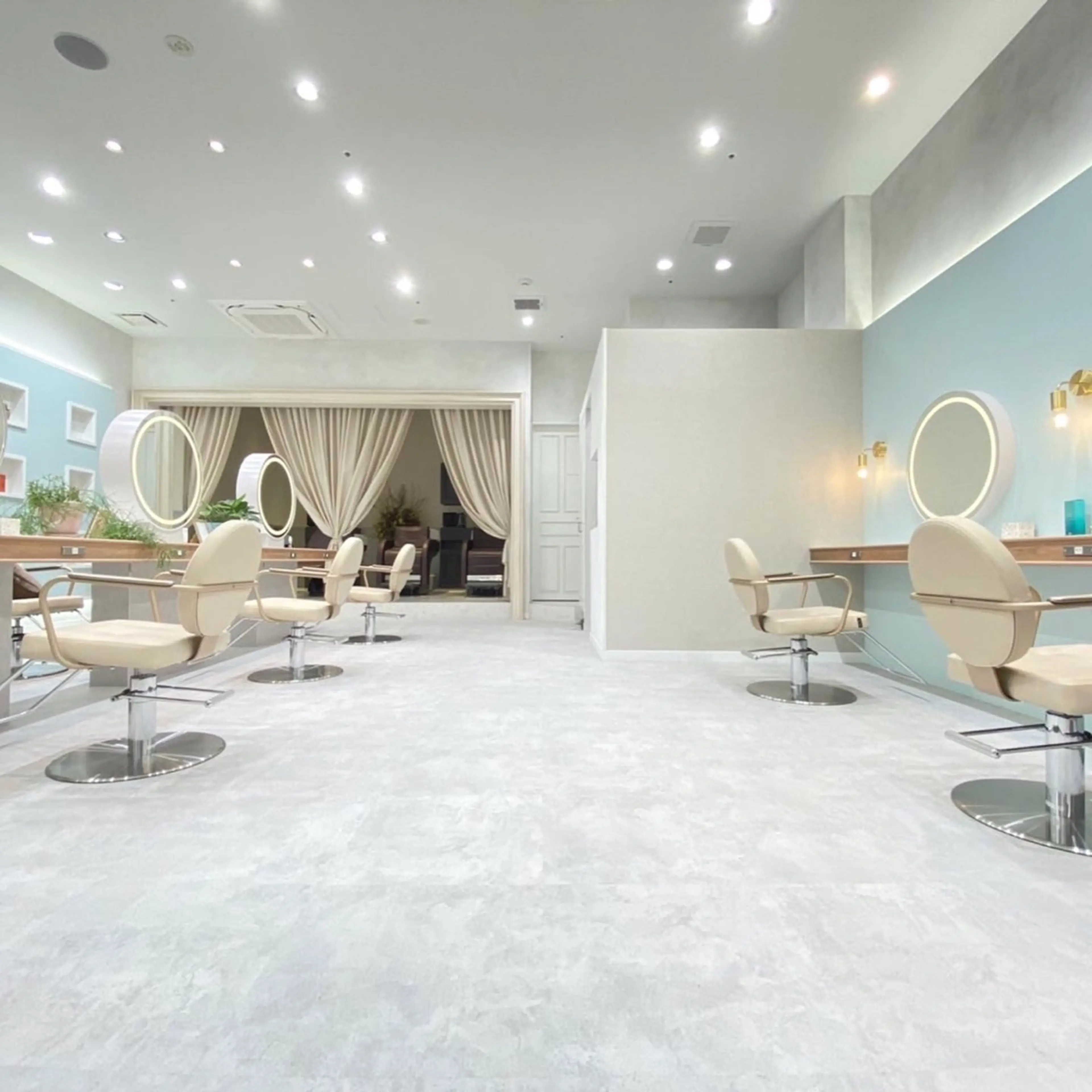 kanon　hair & beautyの内観・外観1