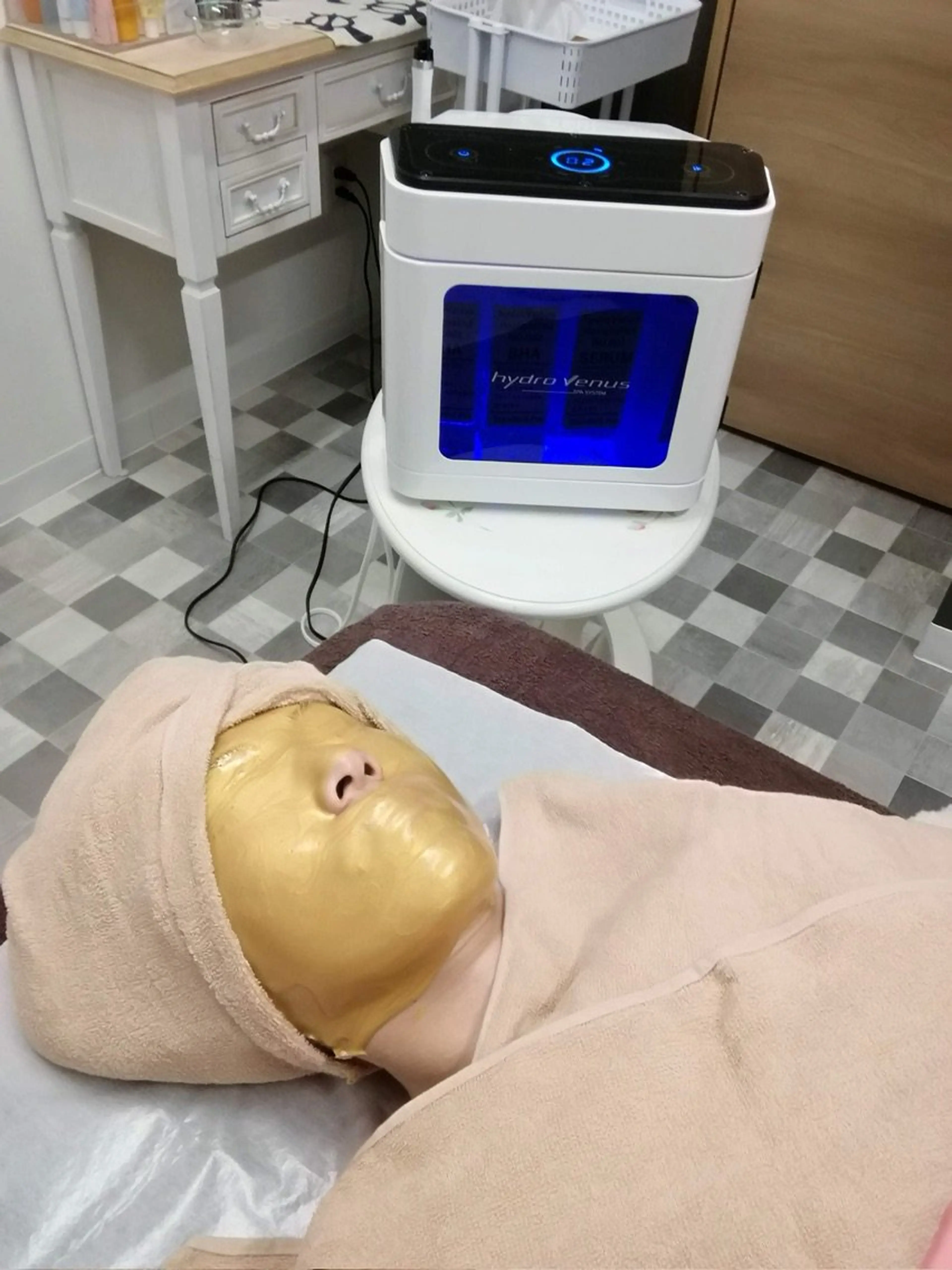 エステサロンTom'sの内観・外観1