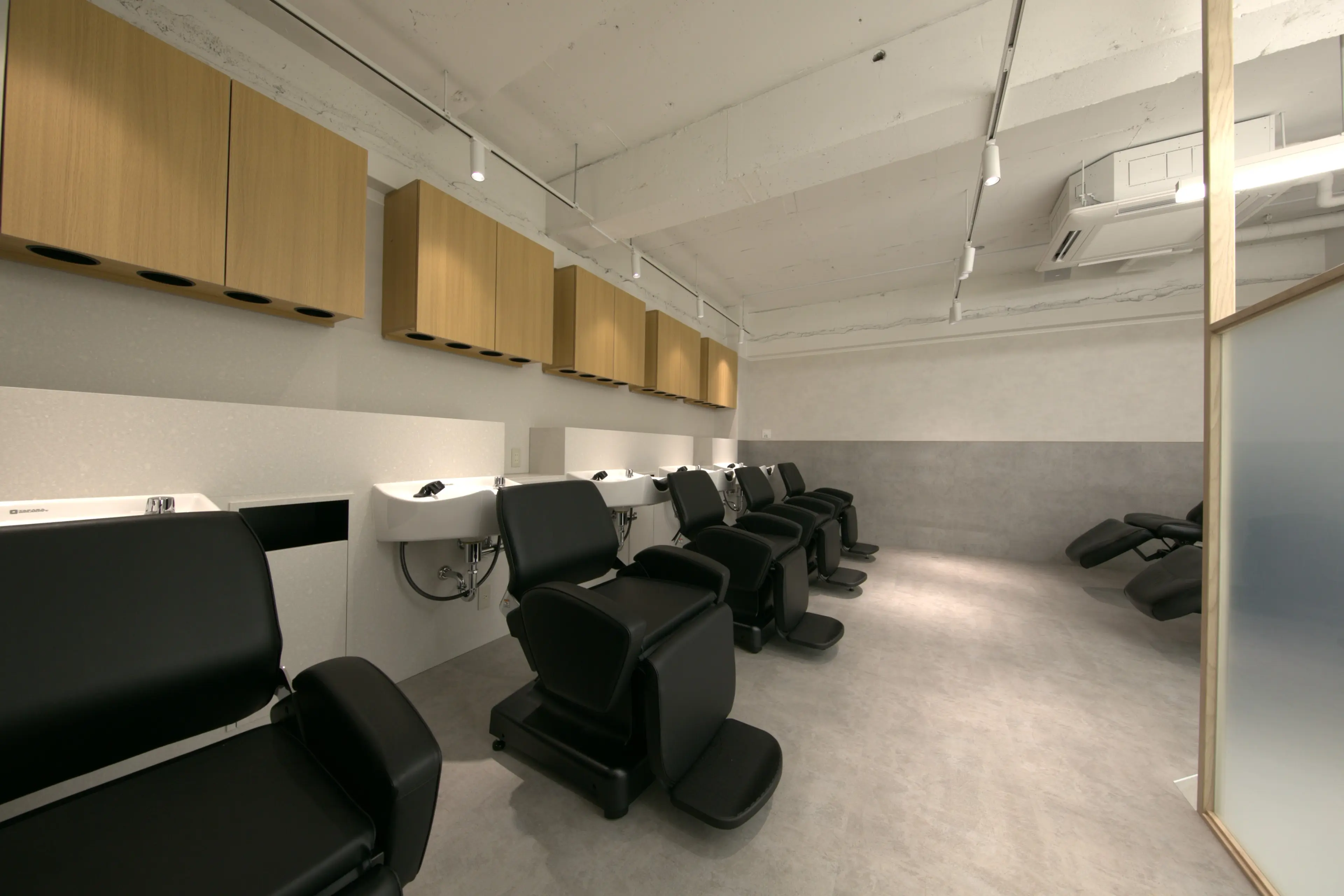 Aejon 三鷹店の内観・外観2