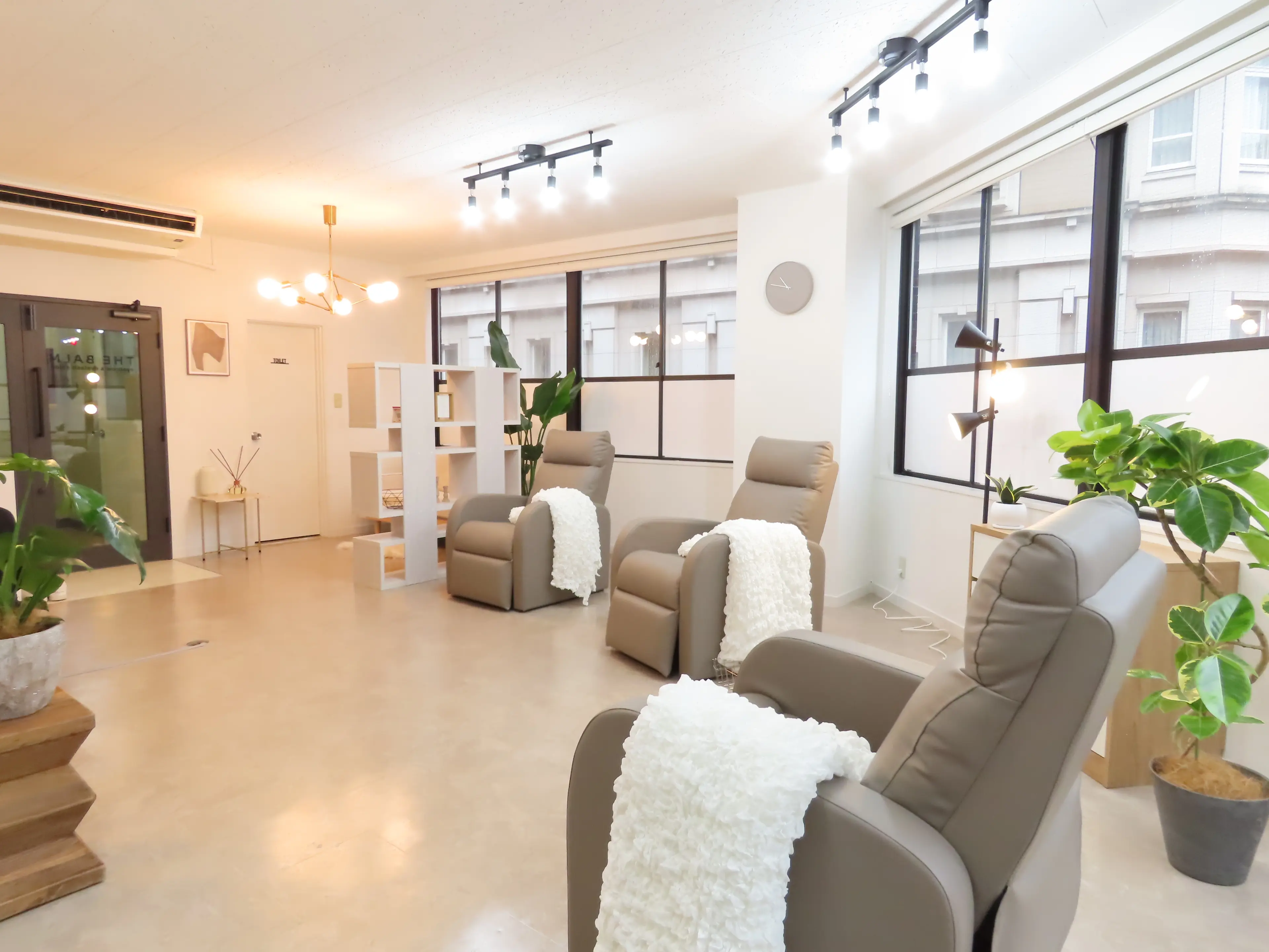 THE BALM銀座店の内観・外観1