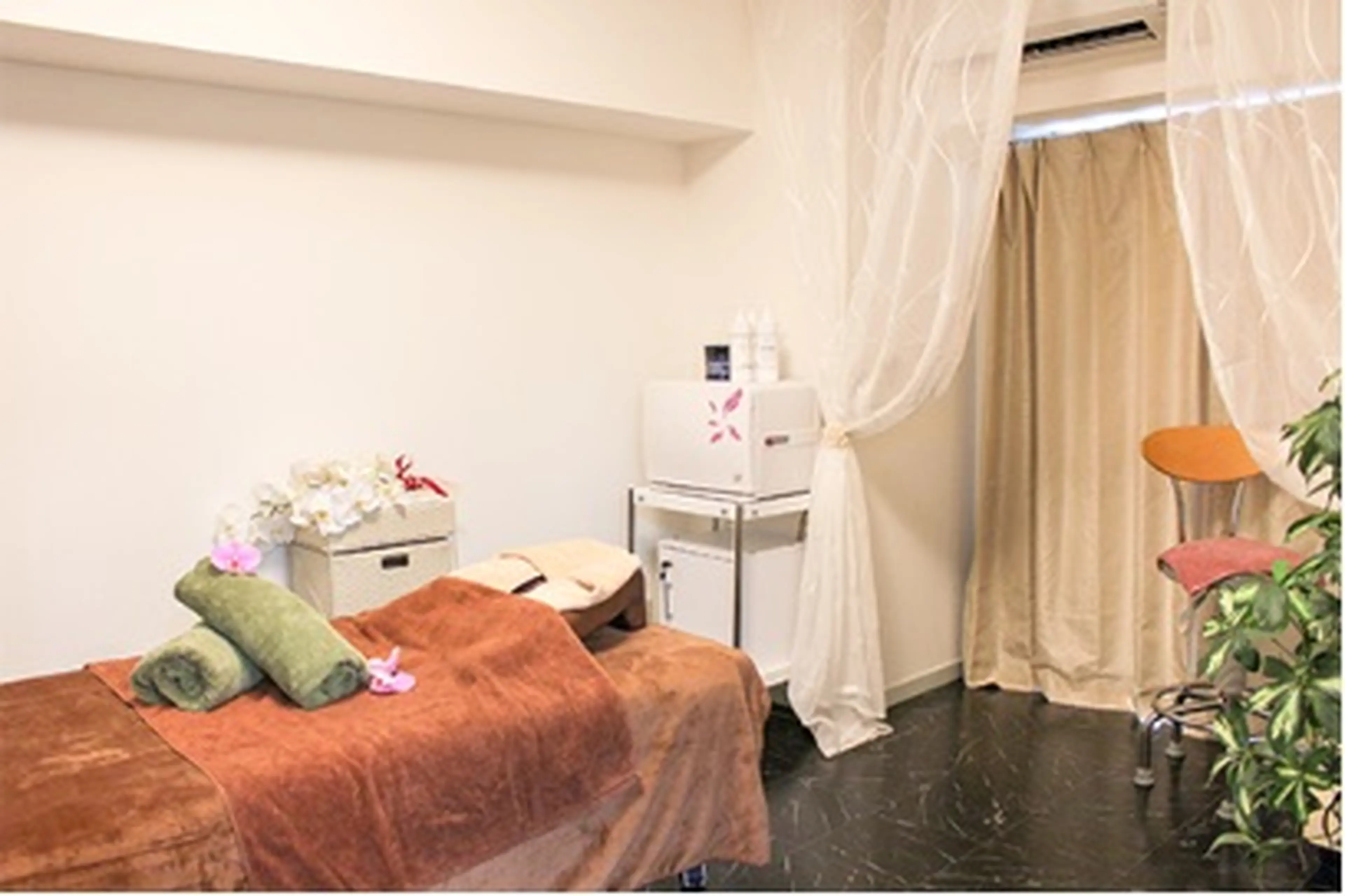 エステティックソルティーの内観・外観1