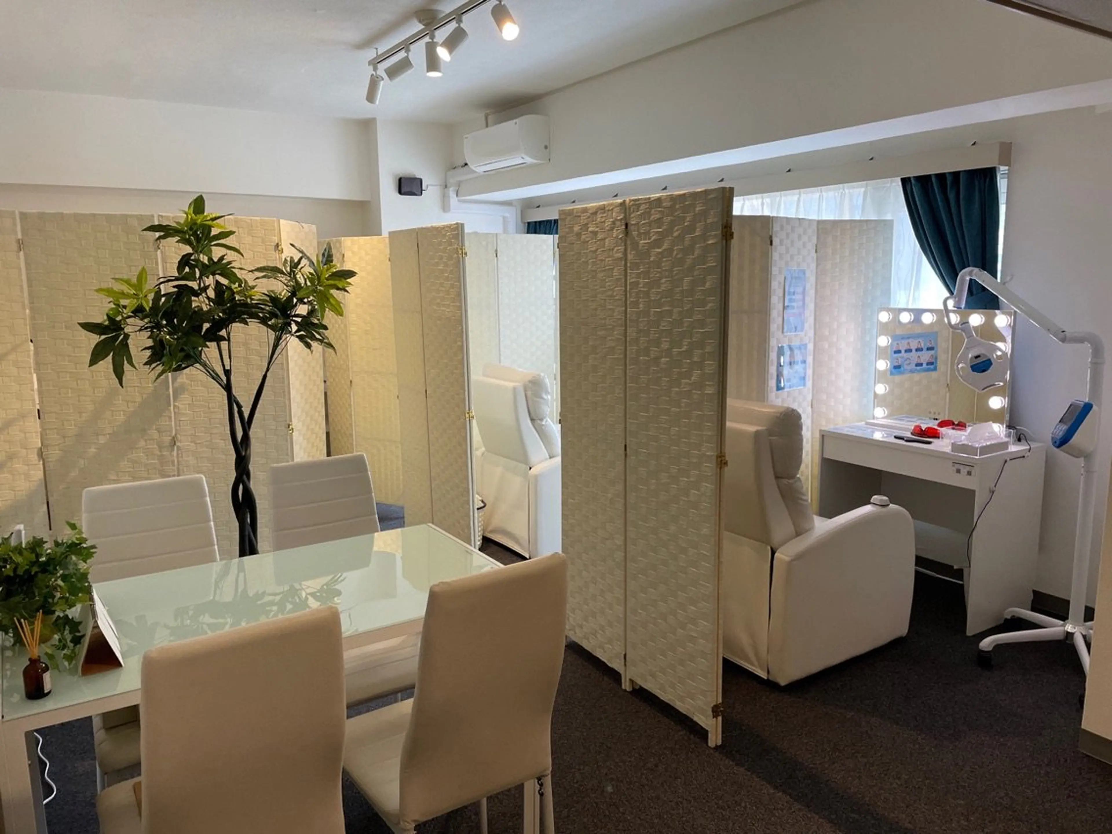 ホワイトニングスクエア新宿本店の内観・外観2