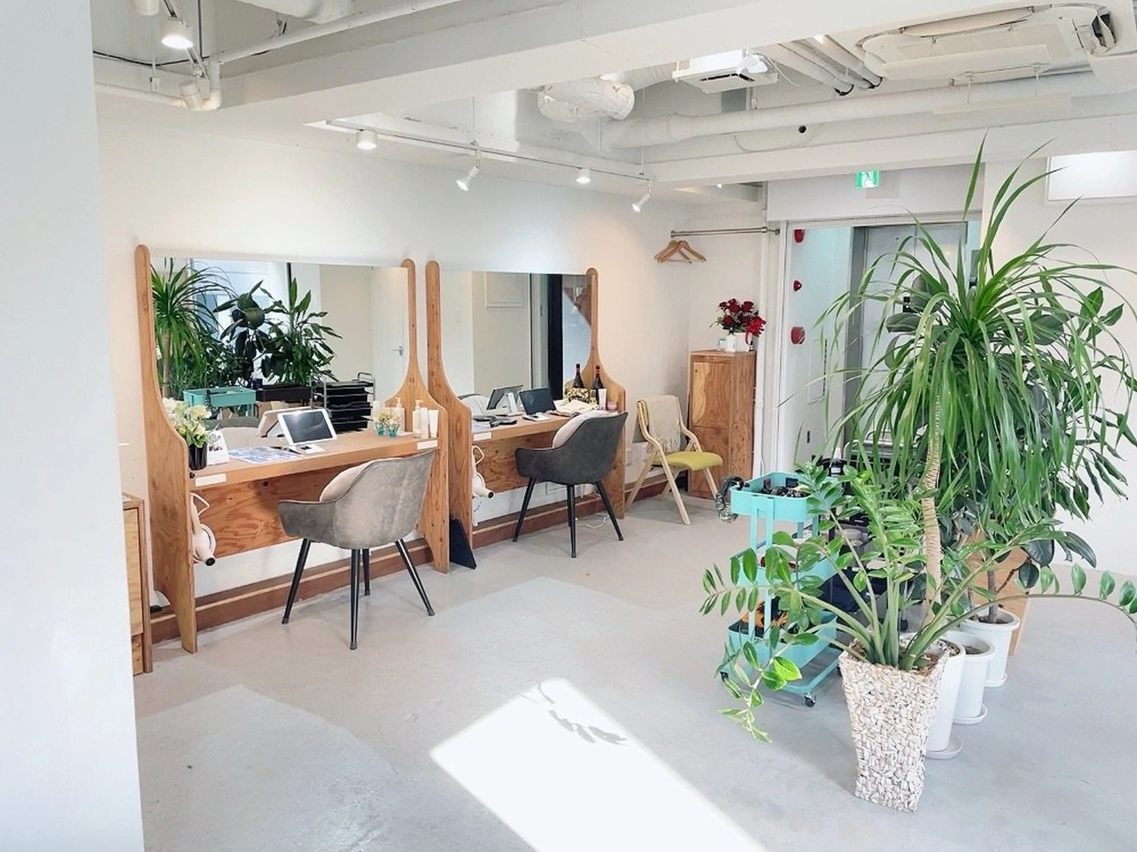 ICHIEの内観・外観1