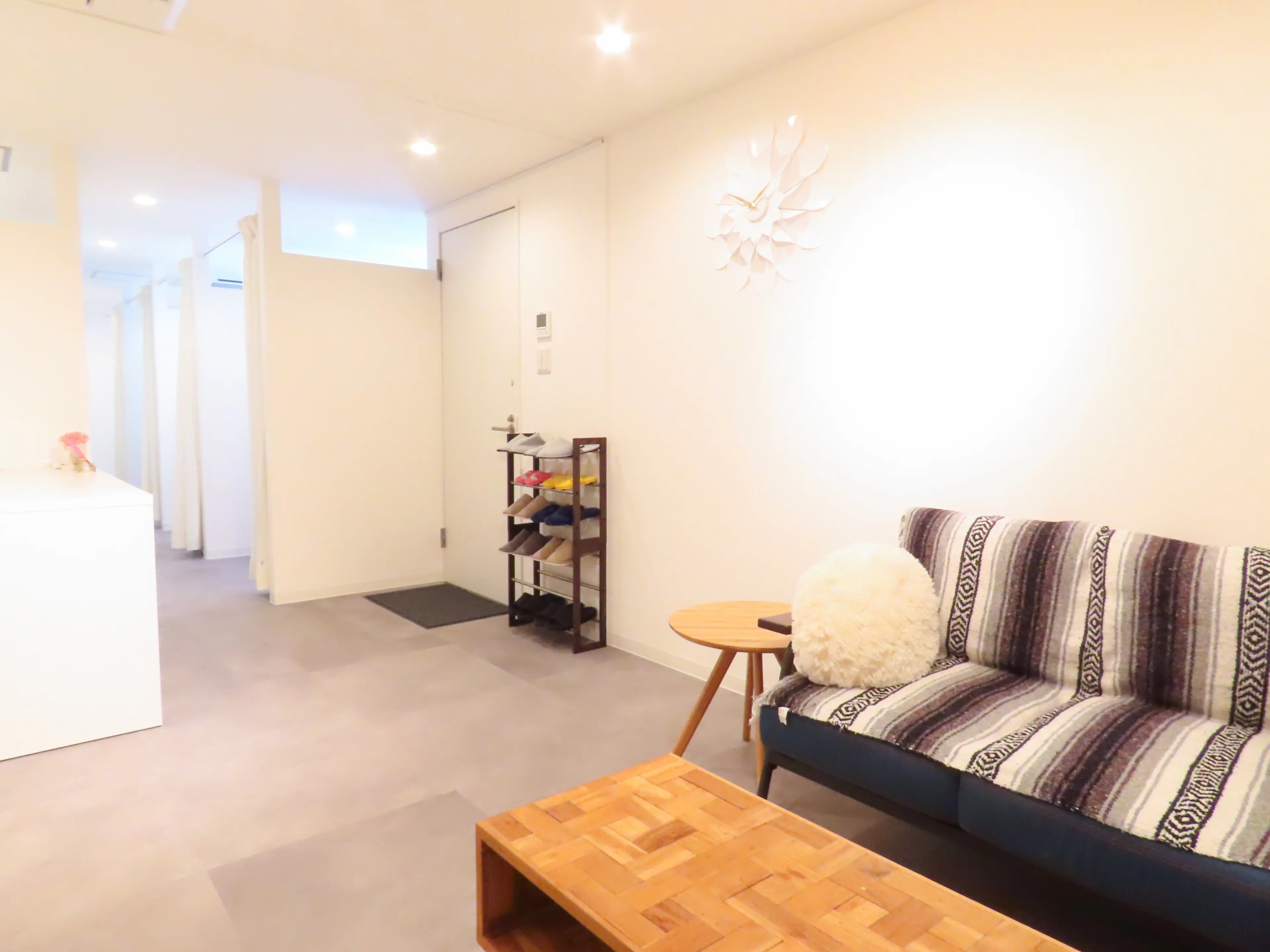 ロコラッシュ 仙川店の内観・外観2