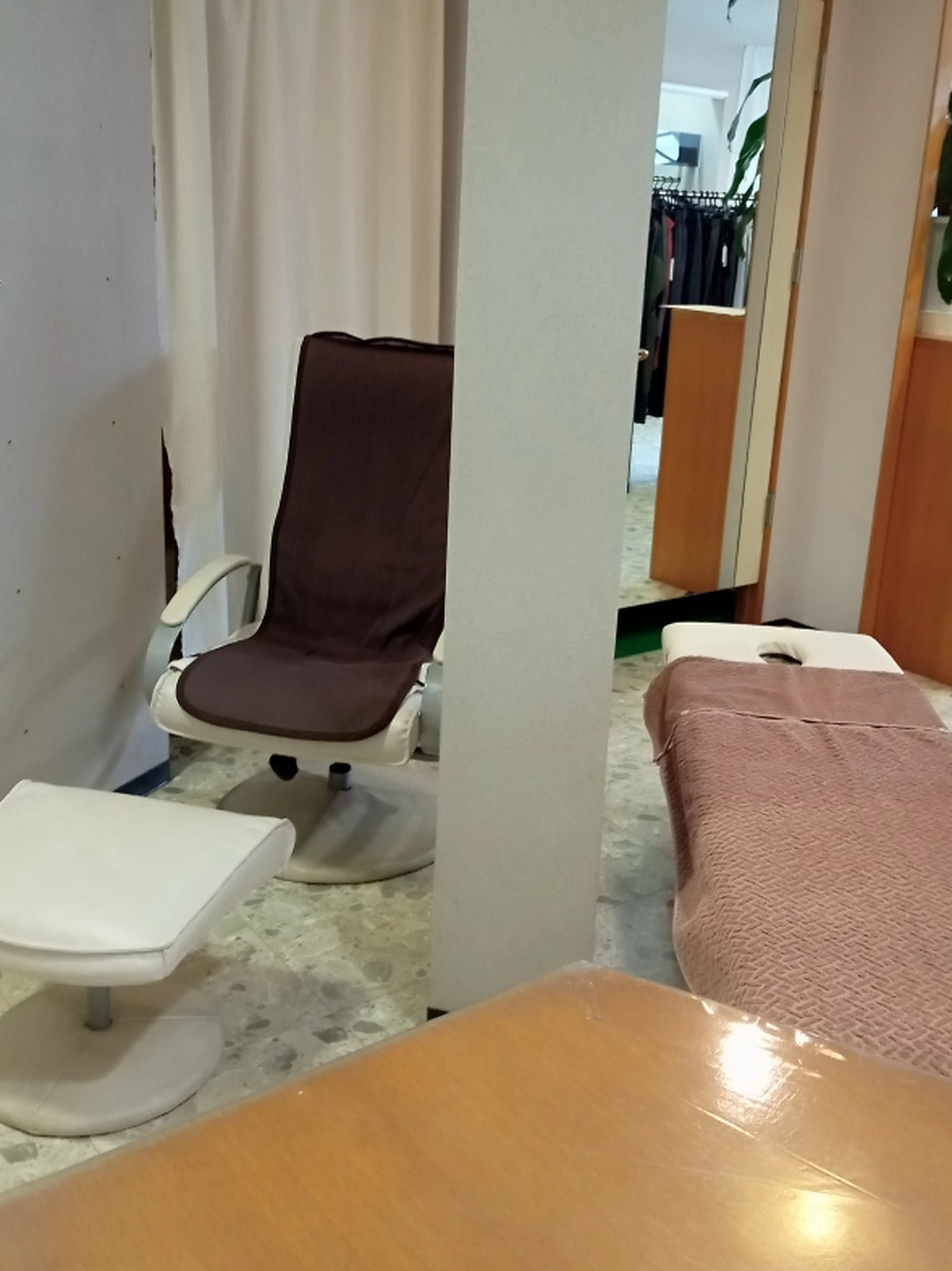 フット＆ミオンパシー　Ｐｅｔｉｔ(ﾌﾟﾁ)の内観・外観1