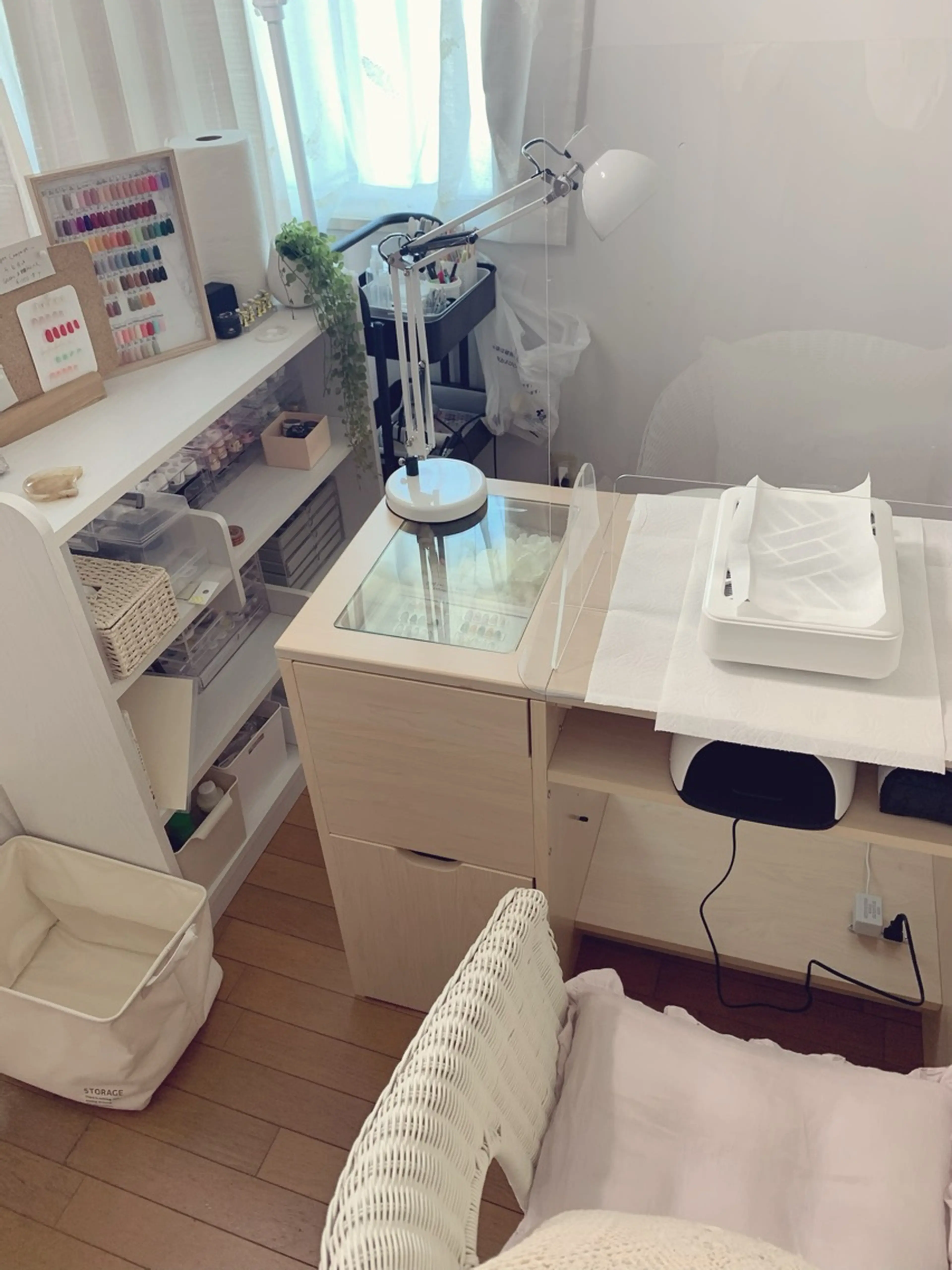 tytto nailの内観・外観1