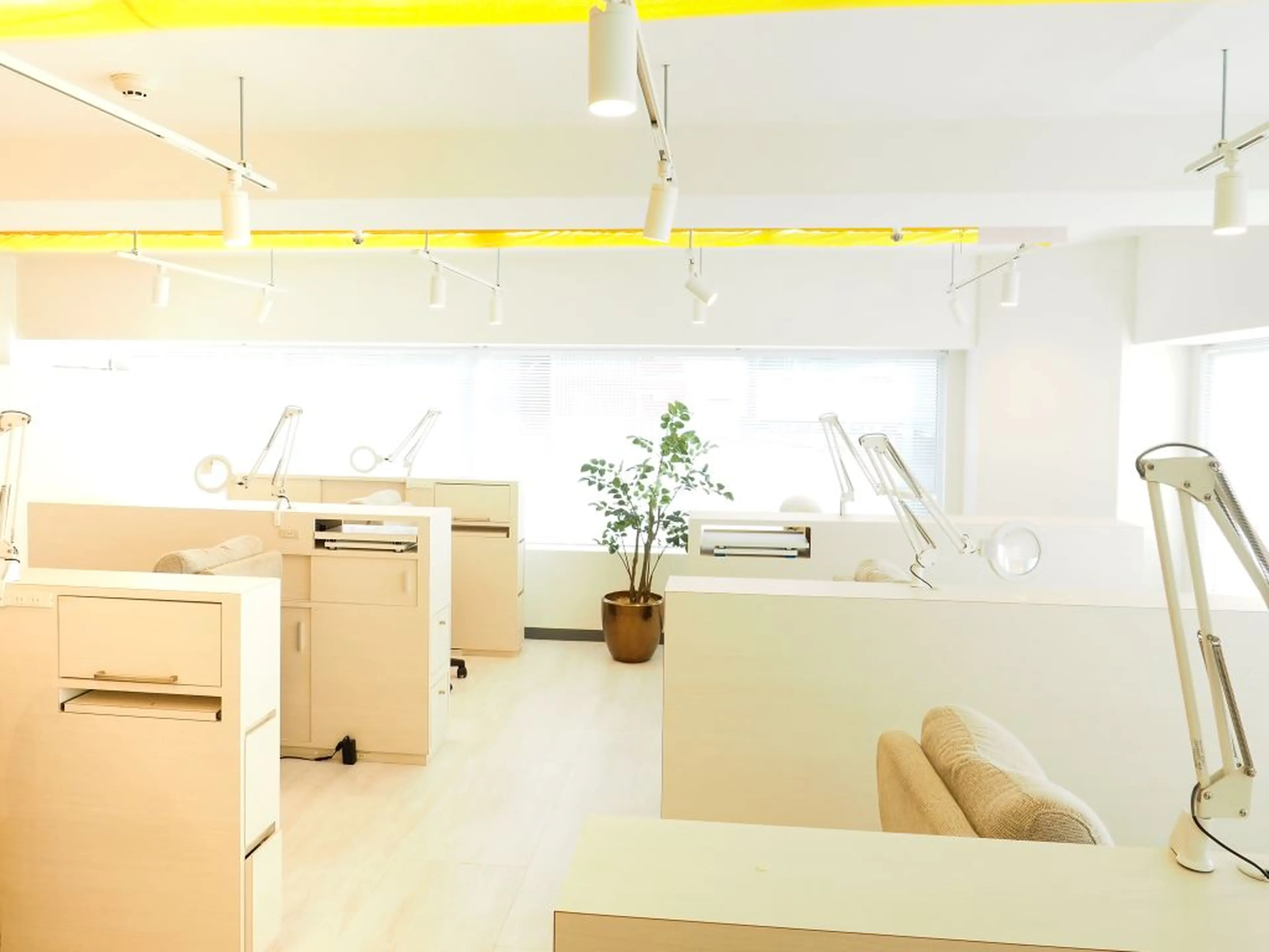 AIMEROSE梅田店の内観・外観3