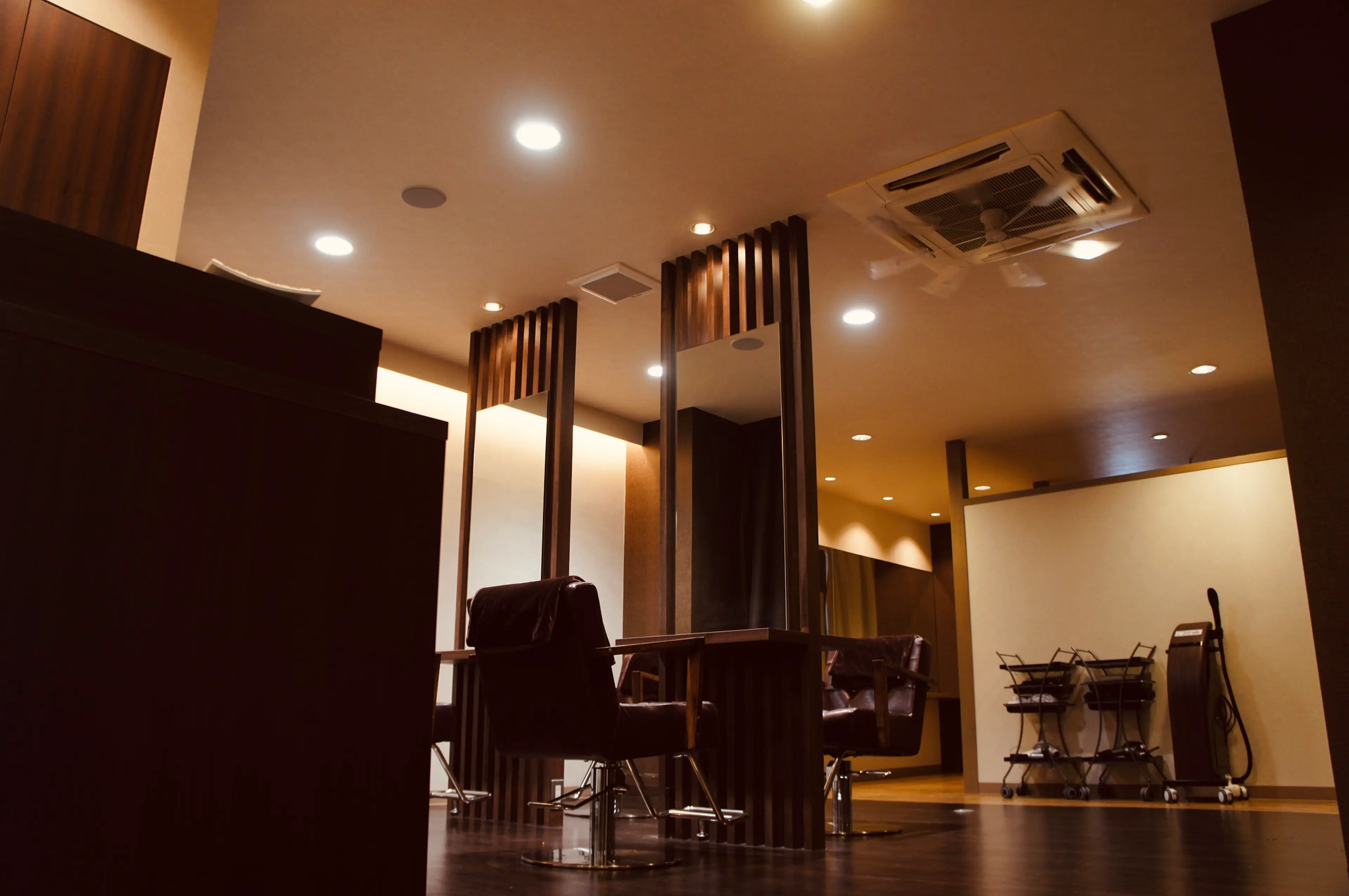 髪質改善ARIZ  kinebuchiの内観・外観2