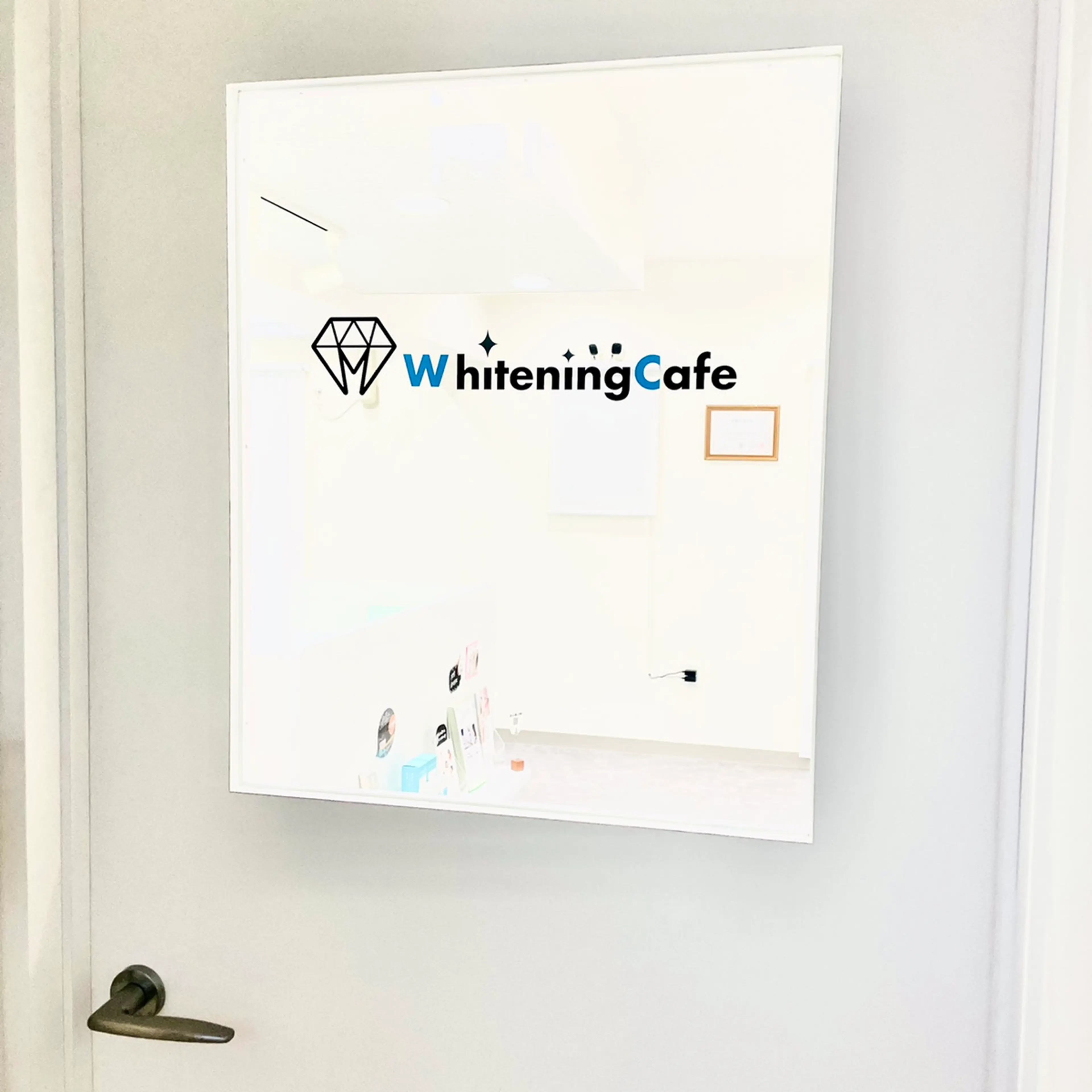 ホワイトニングカフェ福岡天神店の内観・外観3