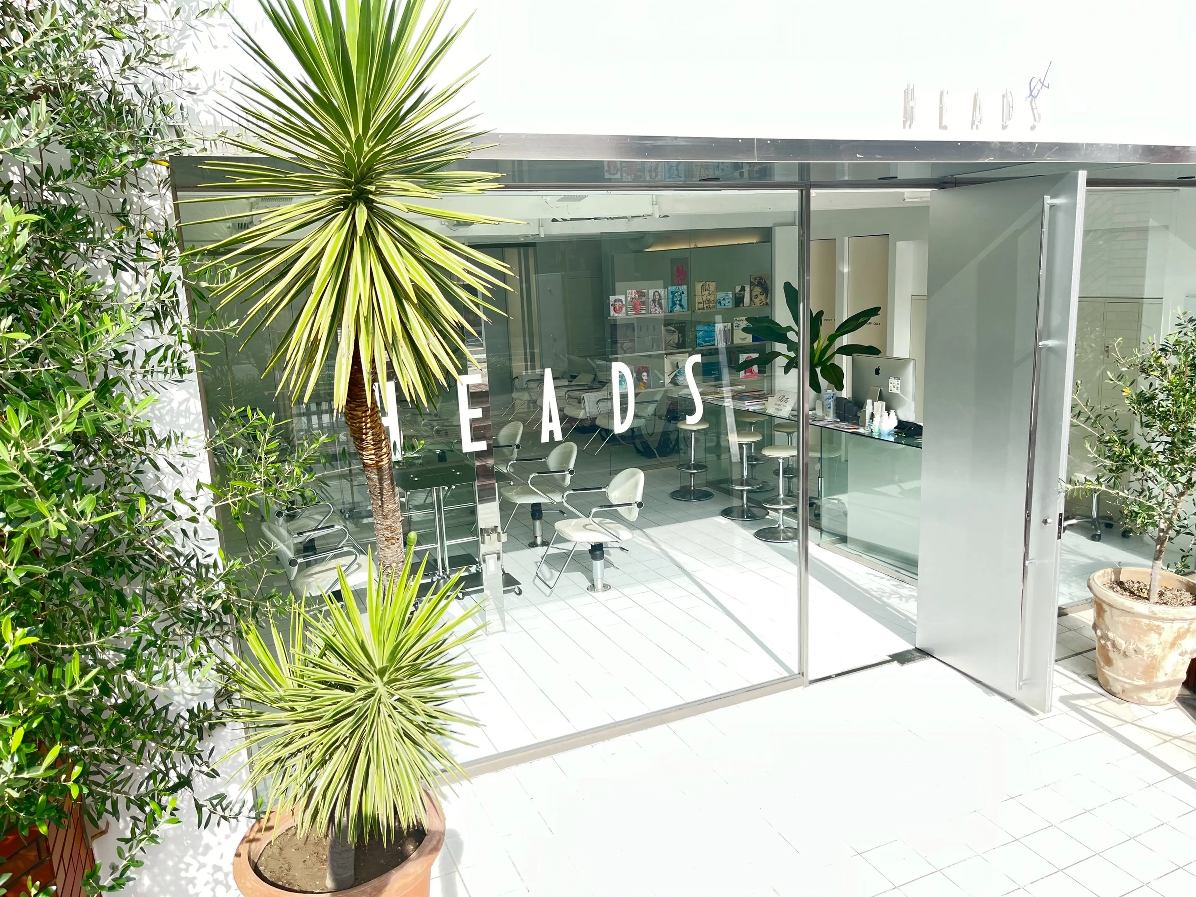 HEADS　exの内観・外観1