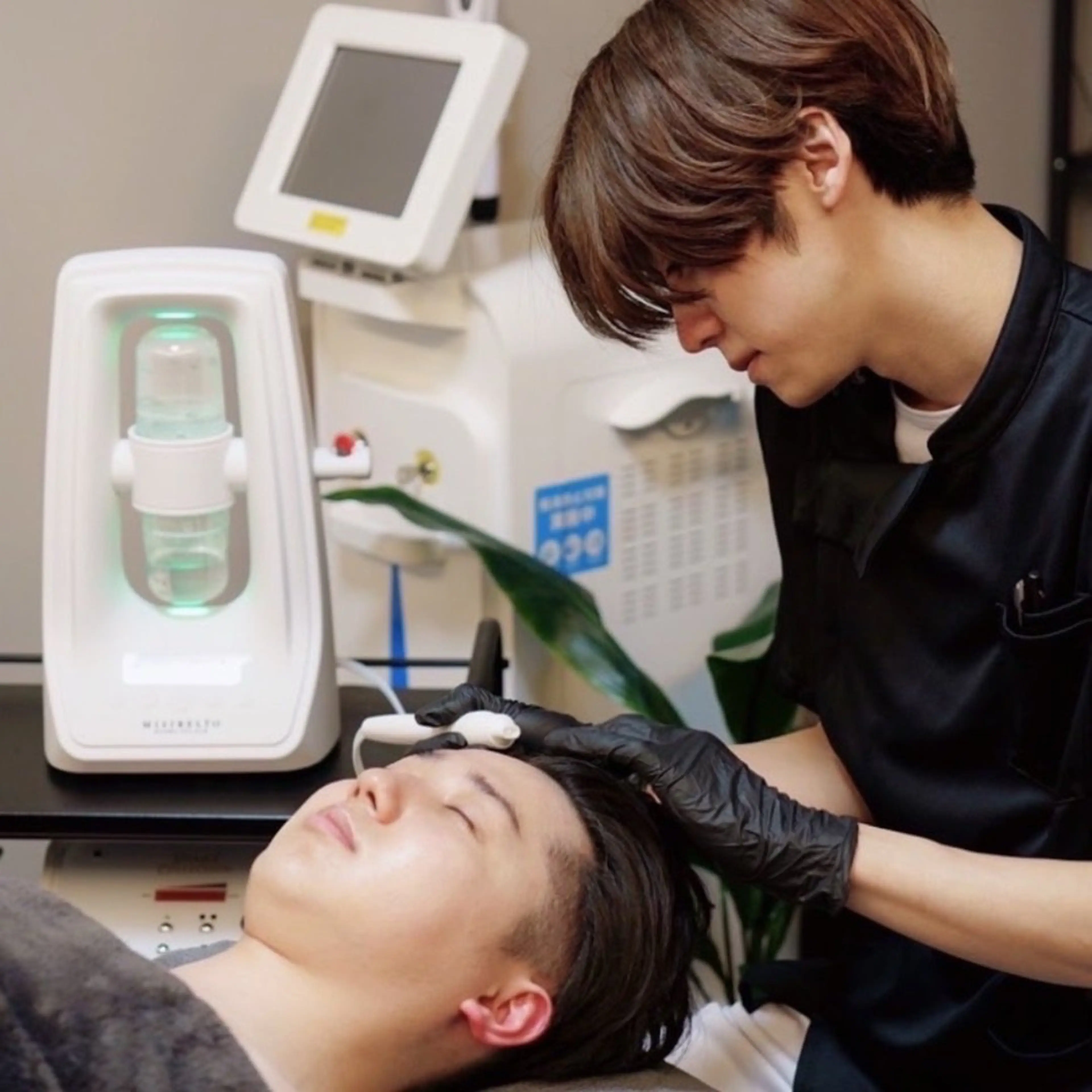 Born Homme | ボーンオムの内観・外観1