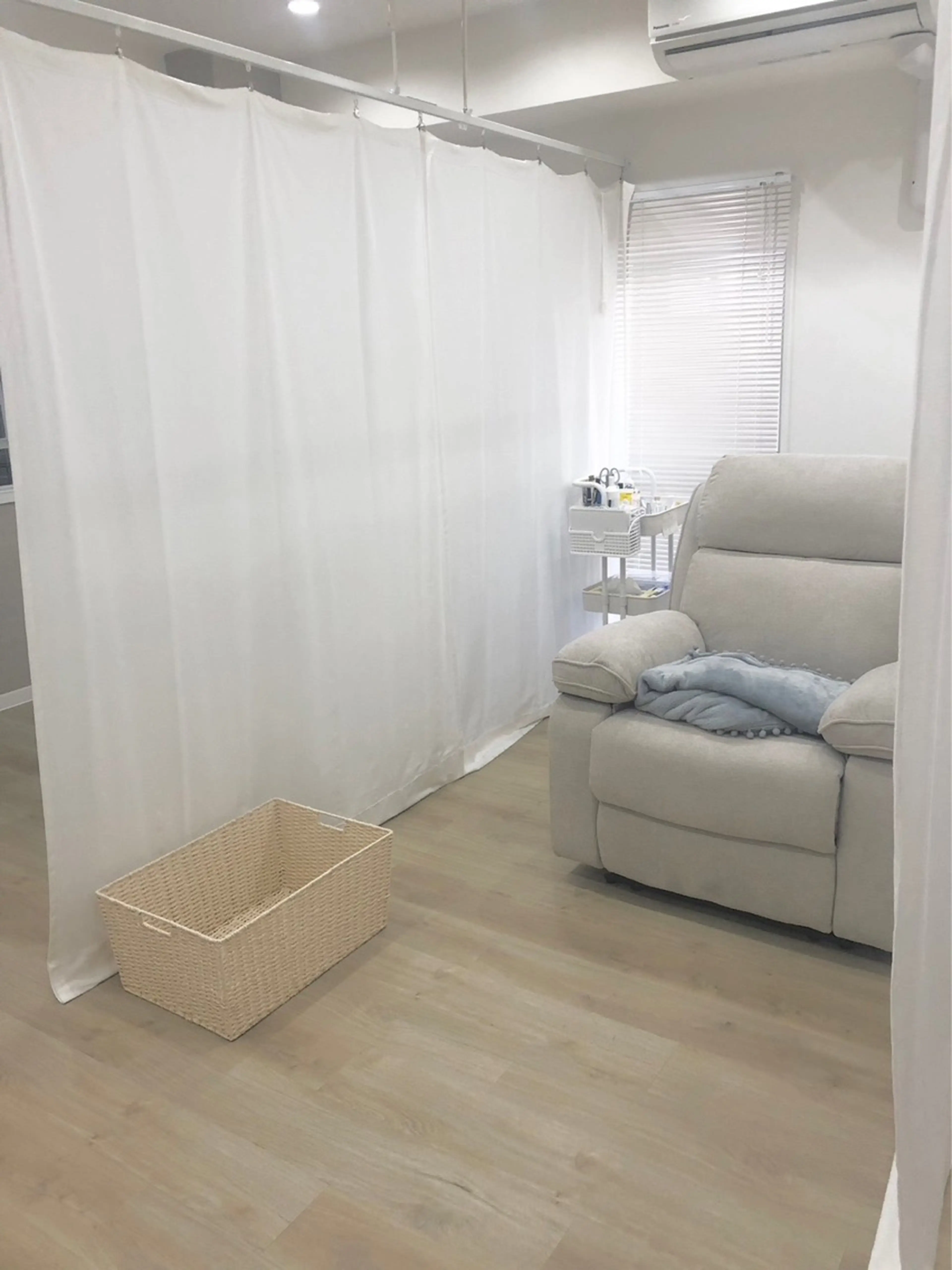 メルシエ 梅田店の内観・外観1