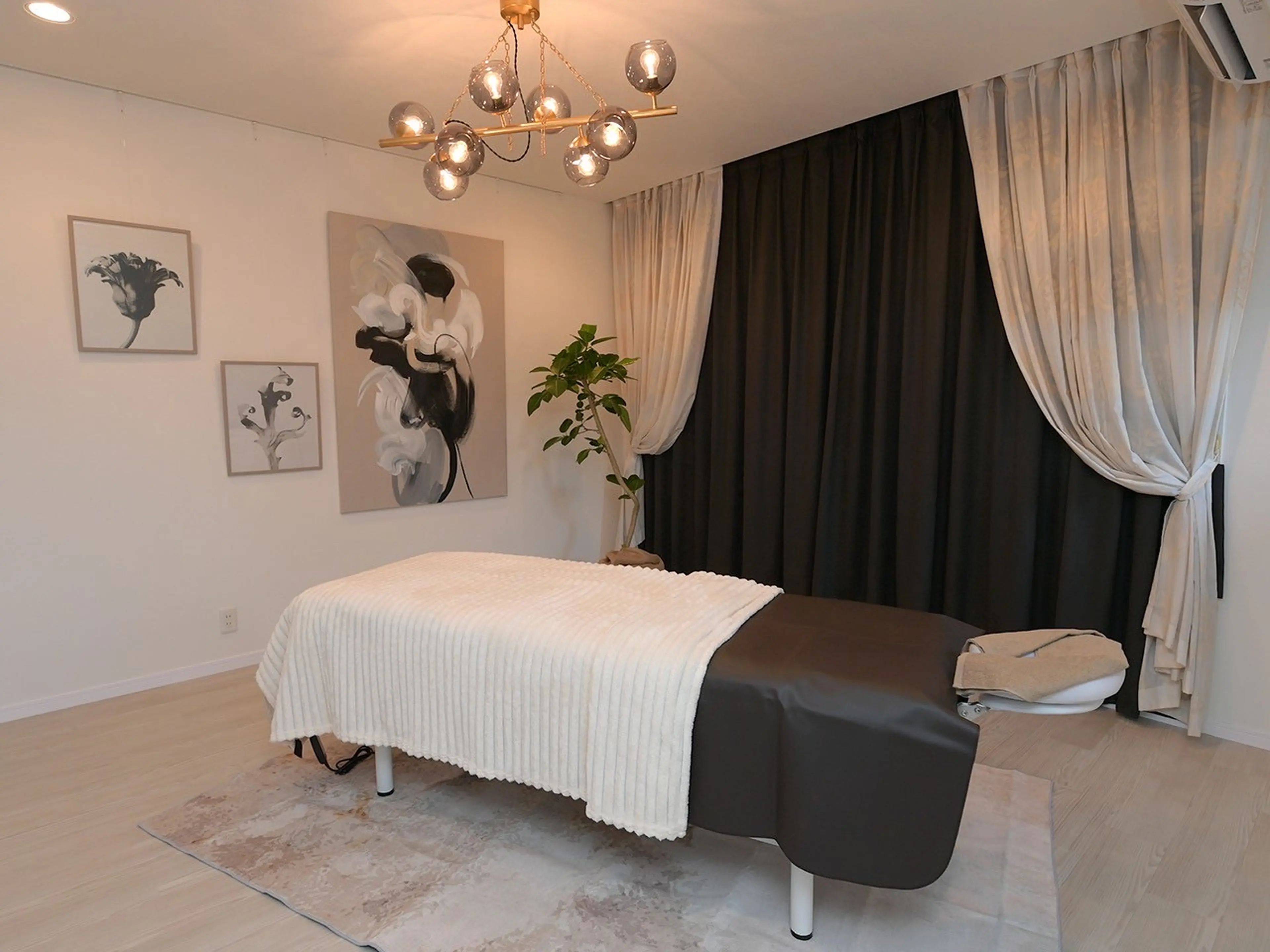 小顔サロン　Marlの内観・外観2