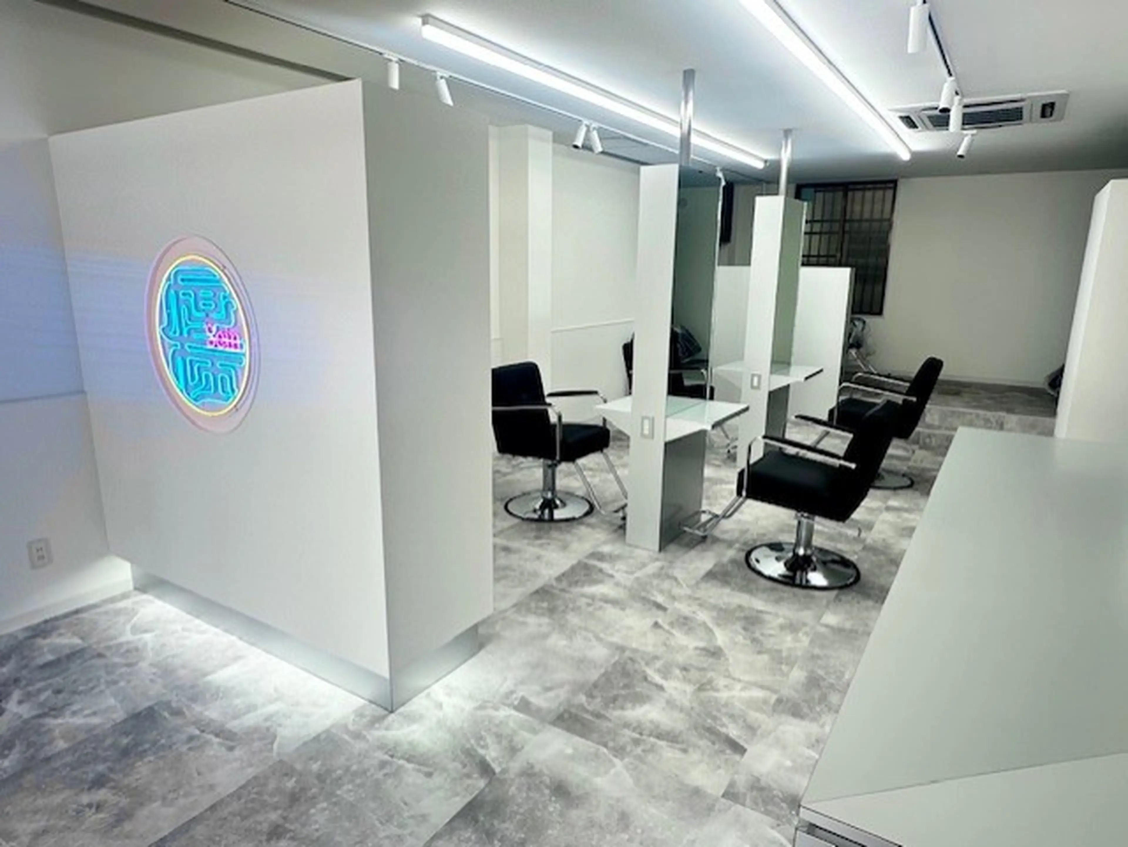 Seinの内観・外観1