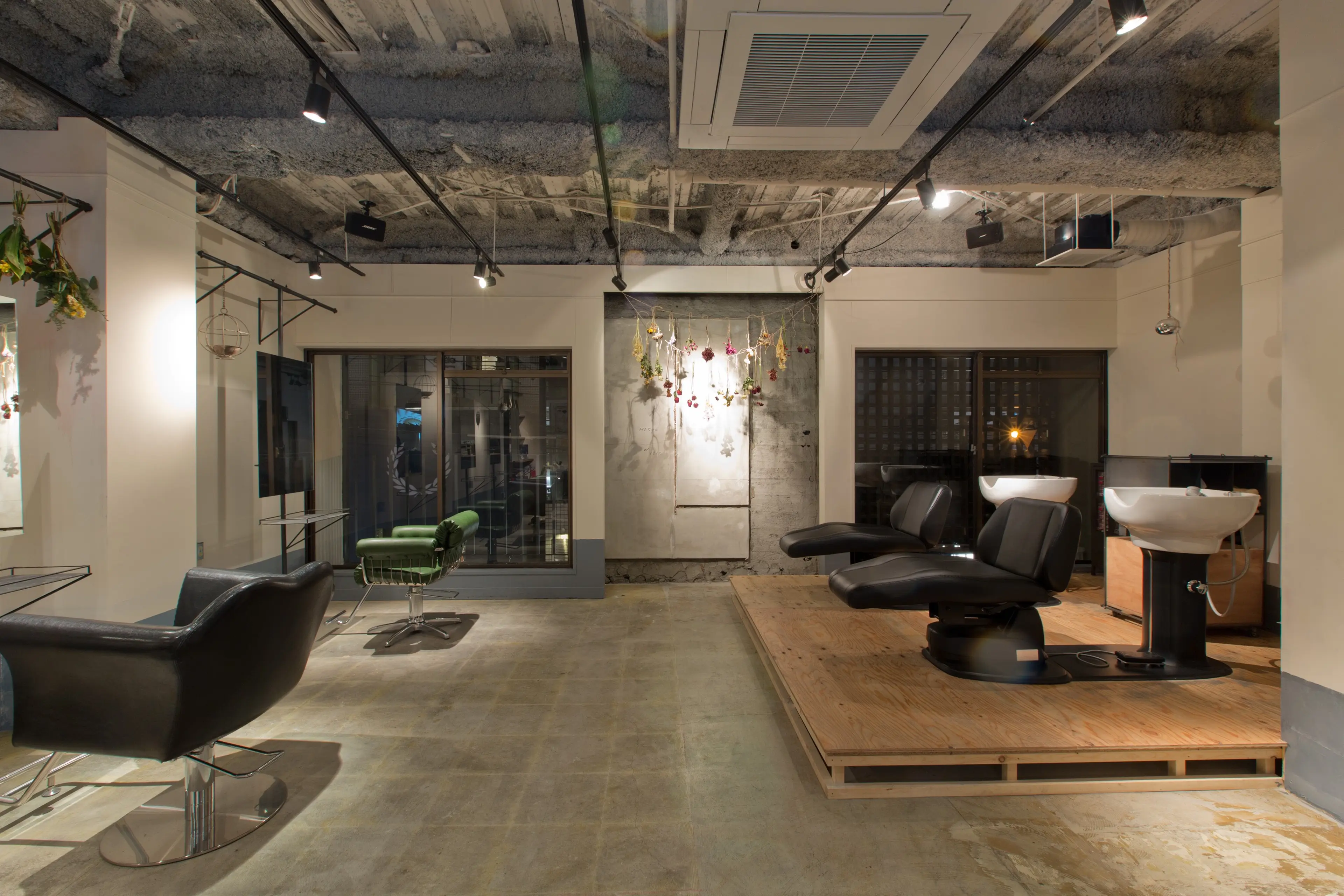 エシカの内観・外観2