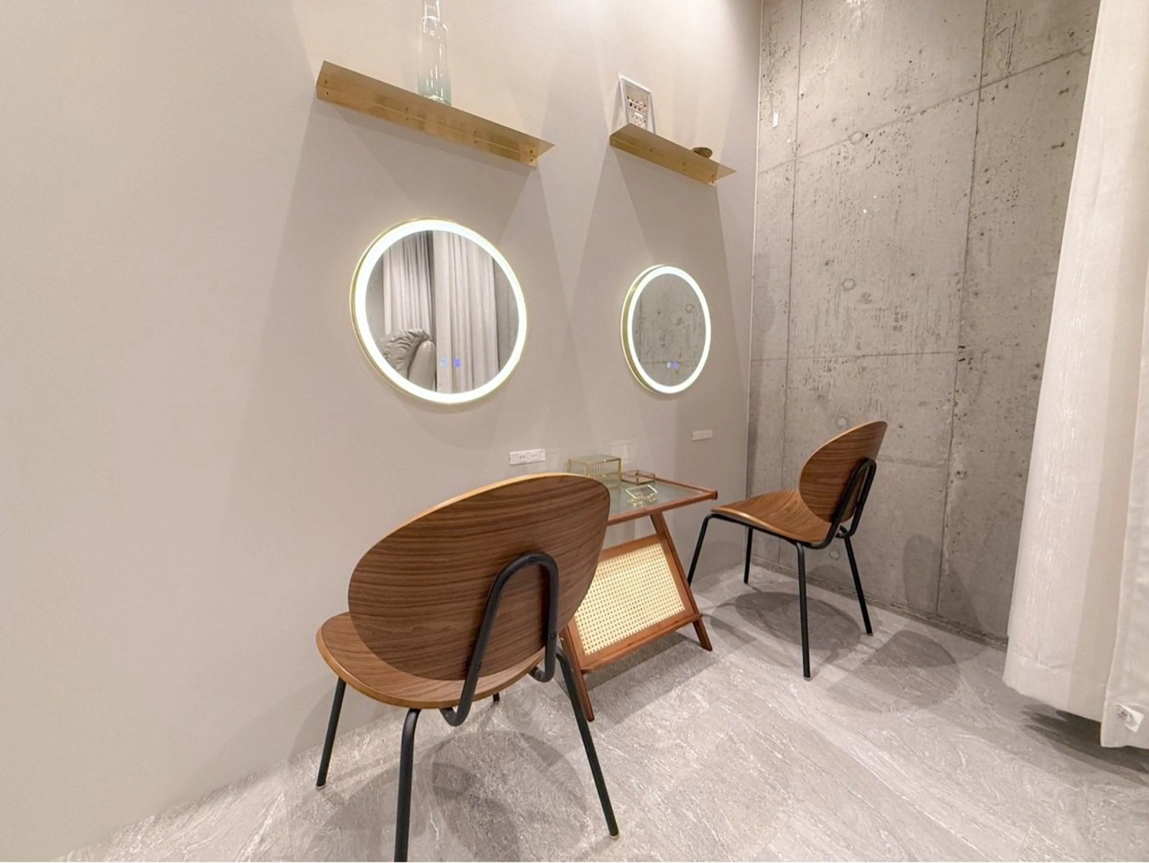 moc by Hの内観・外観2