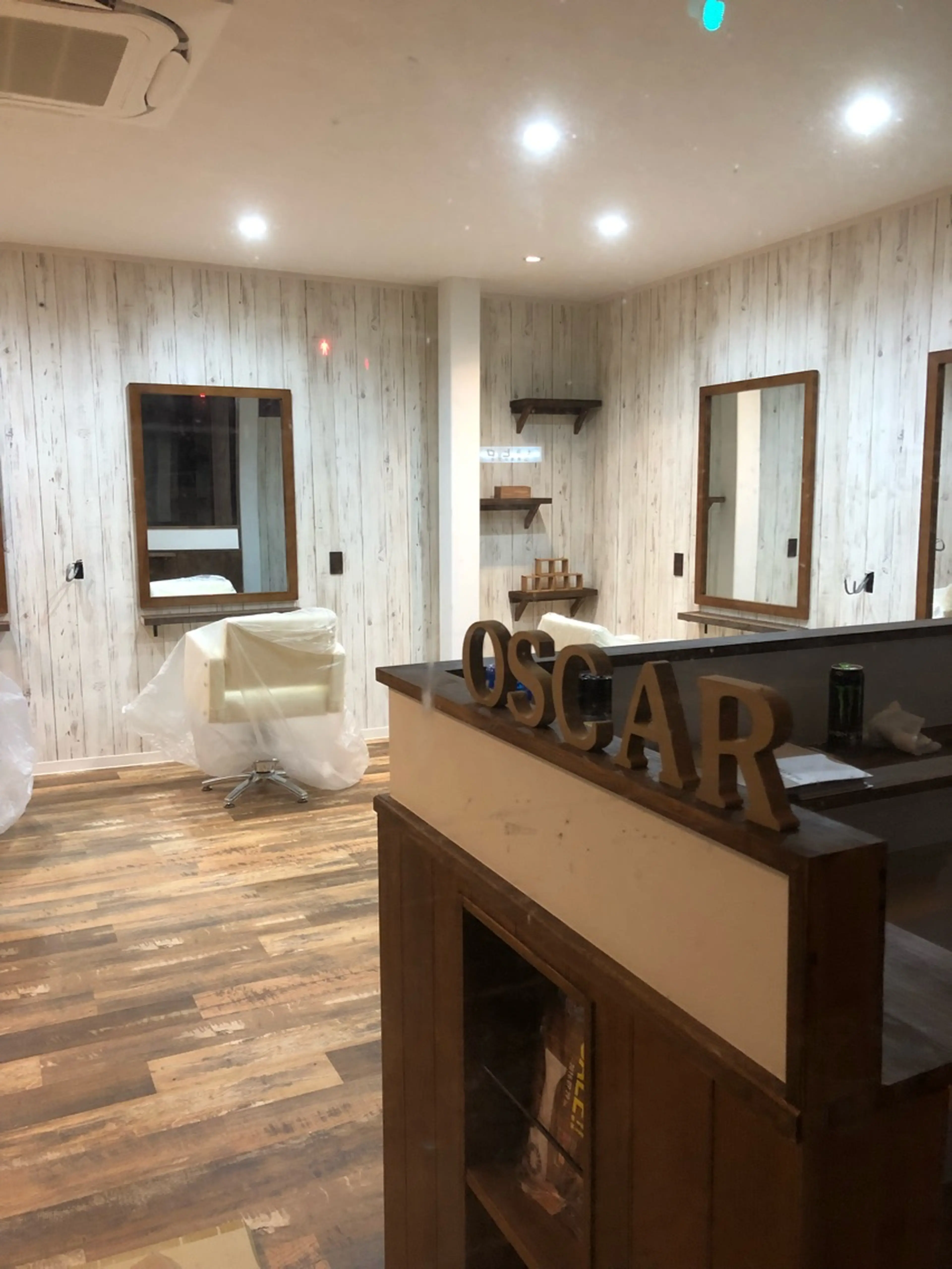 hair  salon  Oscarの内観・外観3