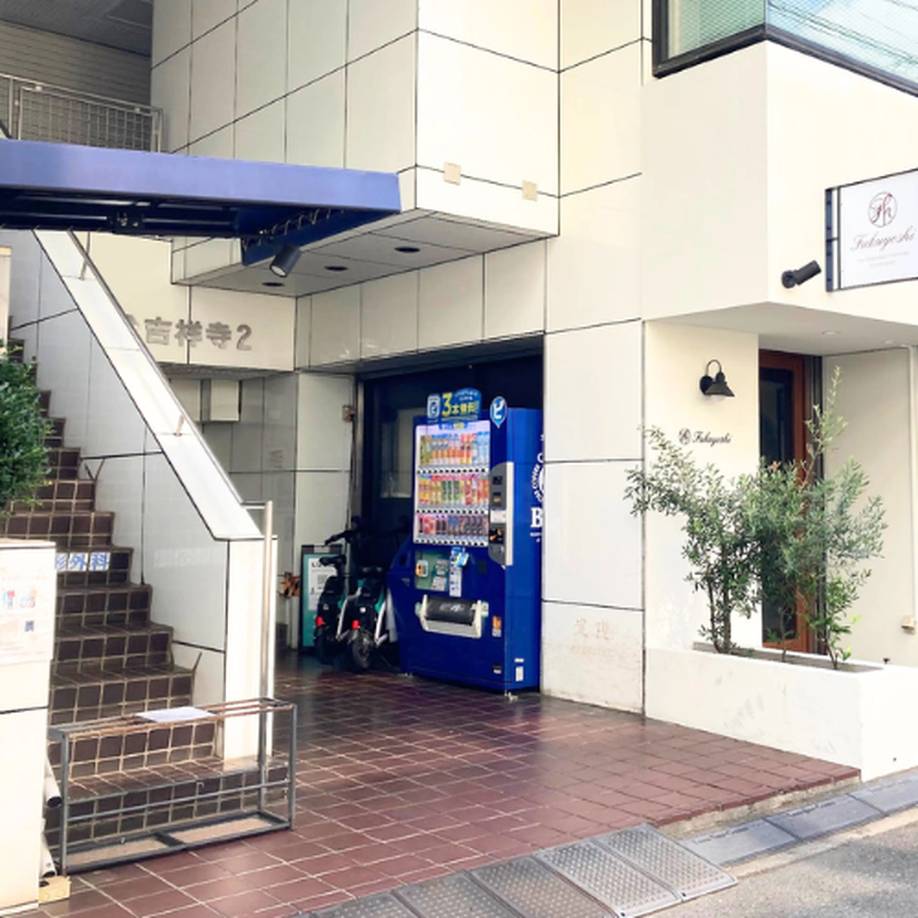 Ruaina【ルアイナ】の内観・外観1