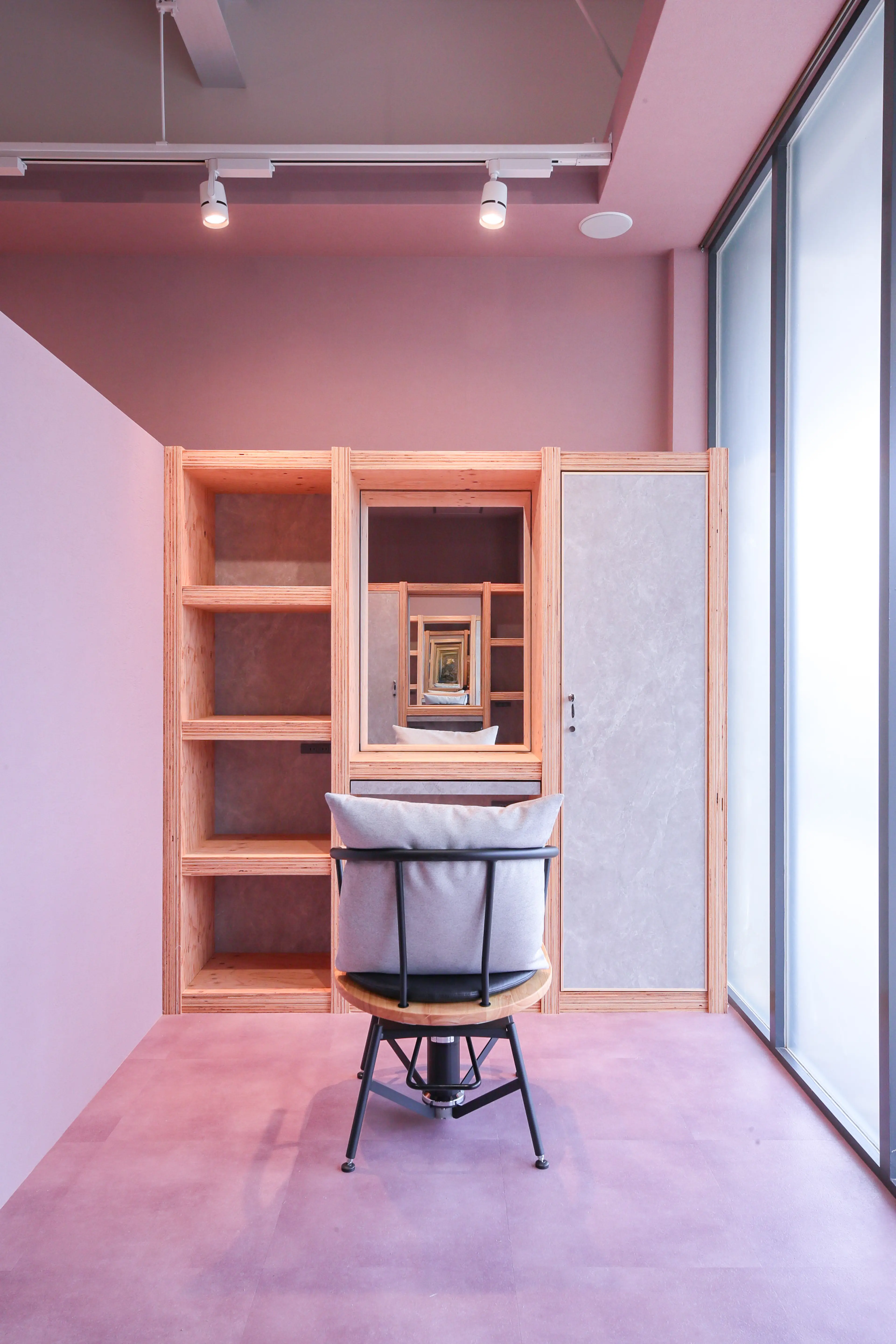 beltaの内観・外観1