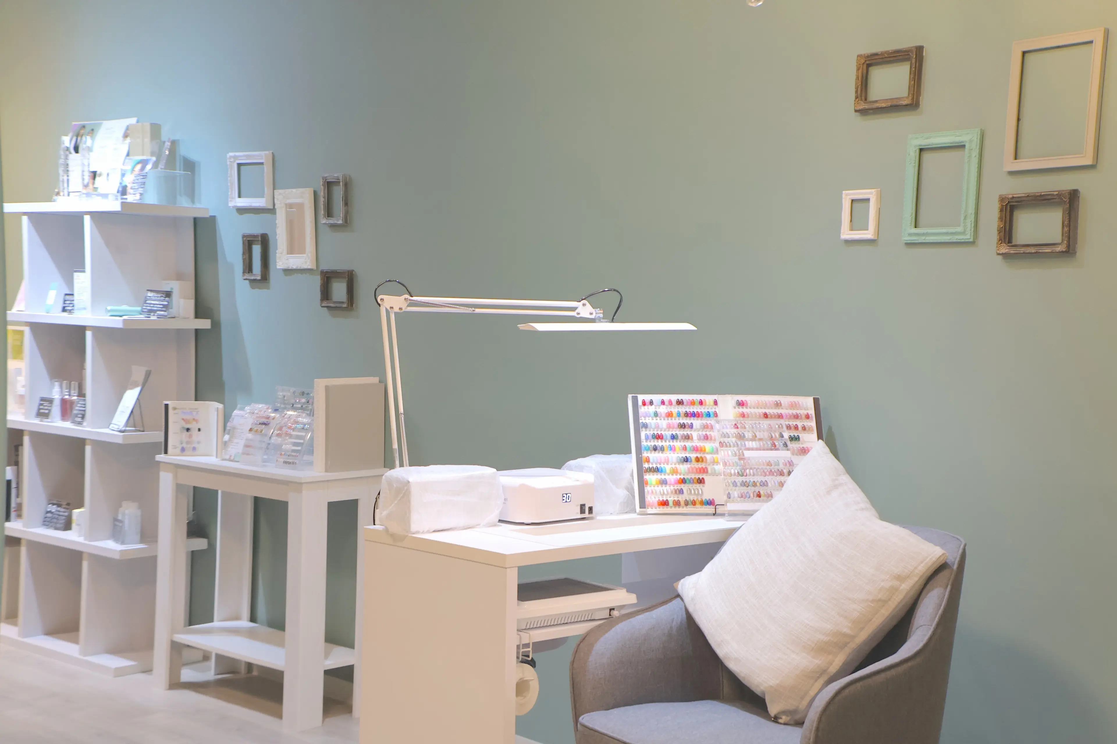 託児付きネイルサロンMereMer(メールメール)の内観・外観2