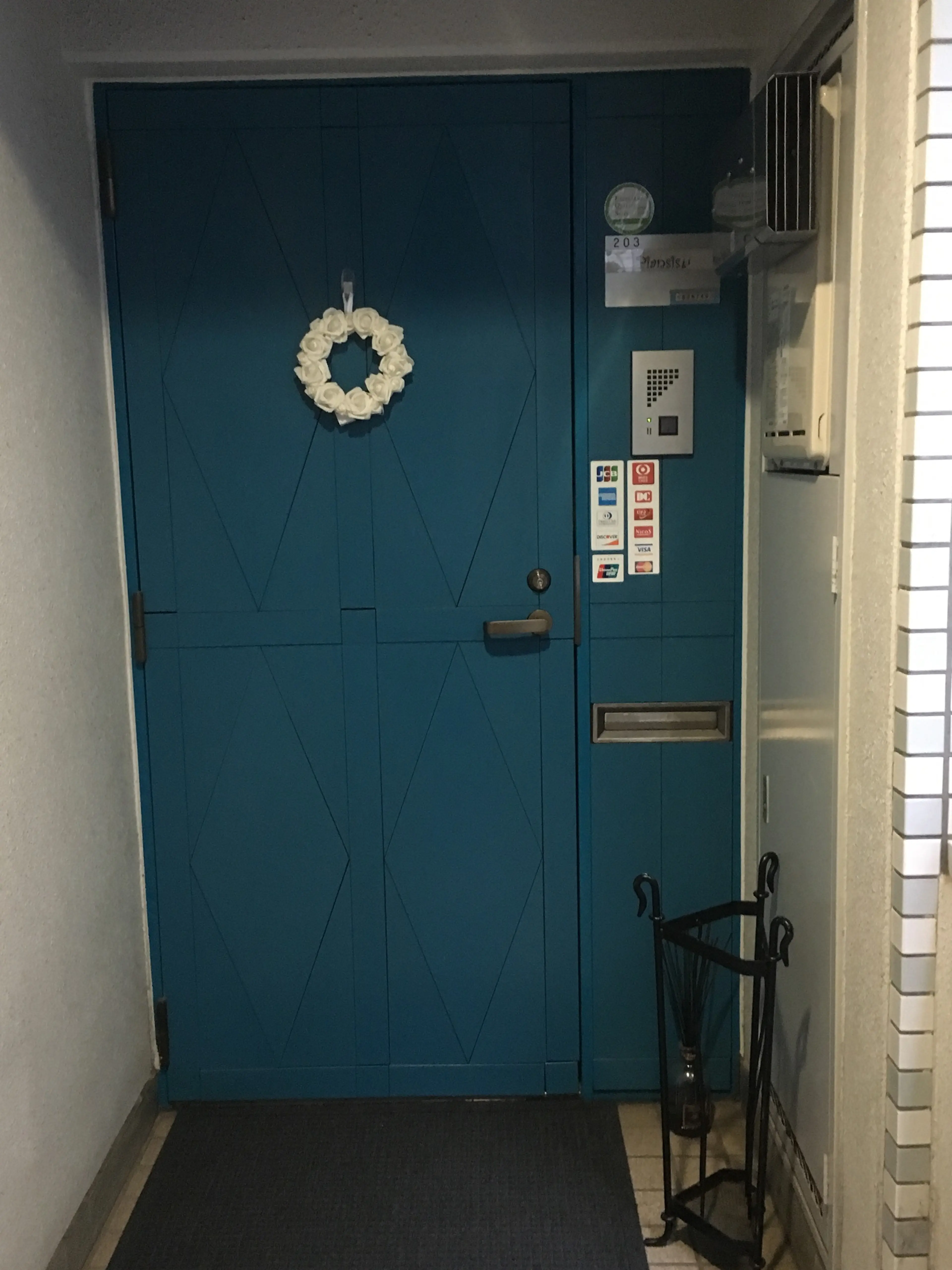 PD ビューティサロンの内観・外観2