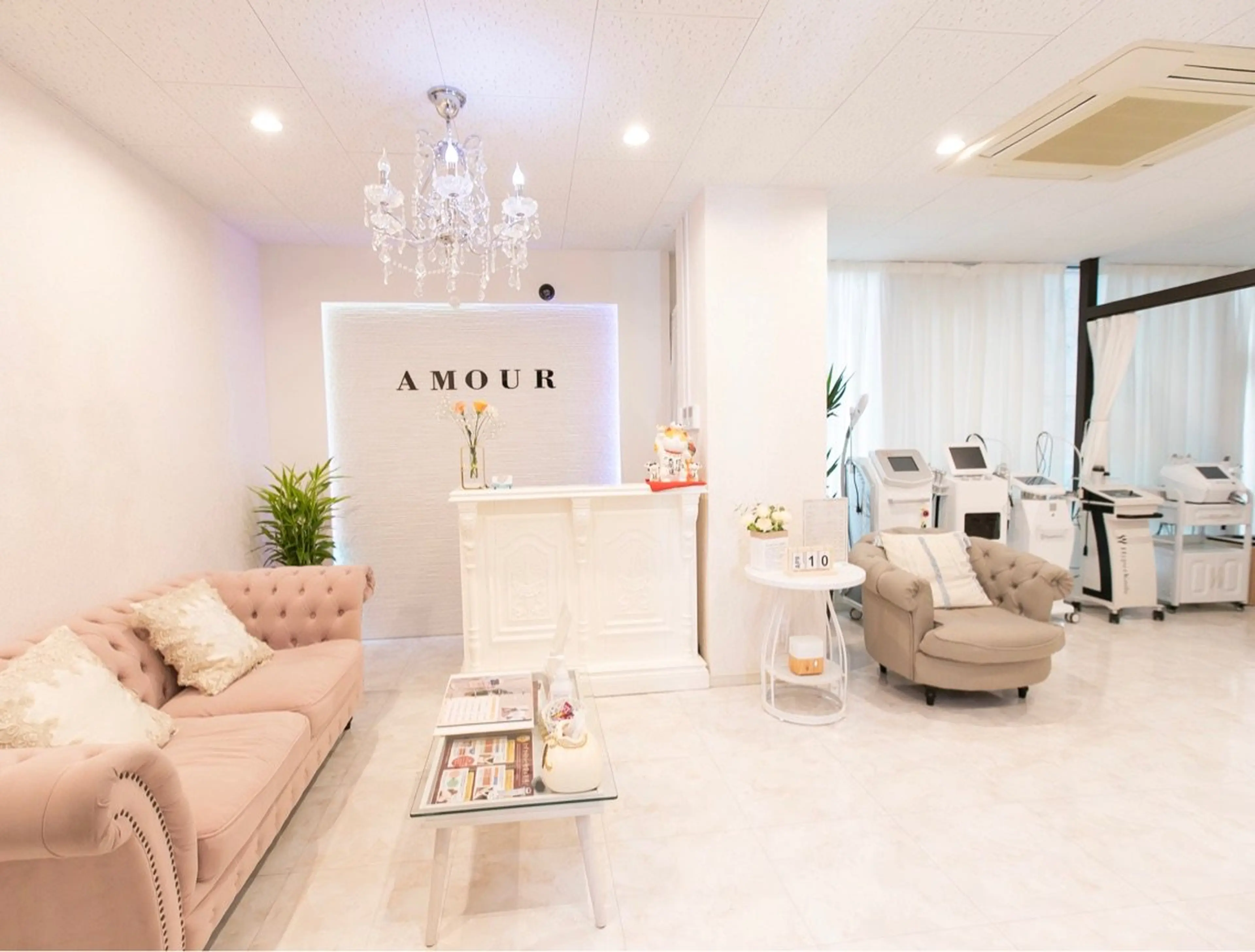 Amourの内観・外観2