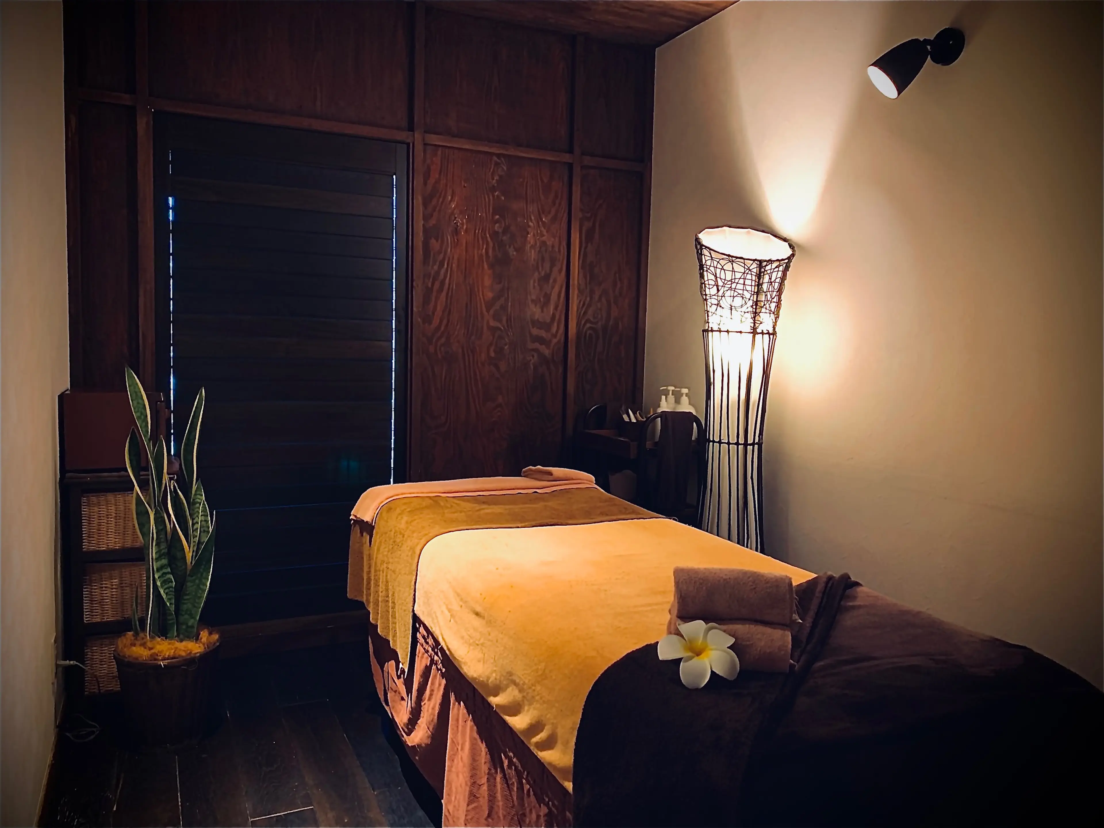 美u.p横浜店の内観・外観3