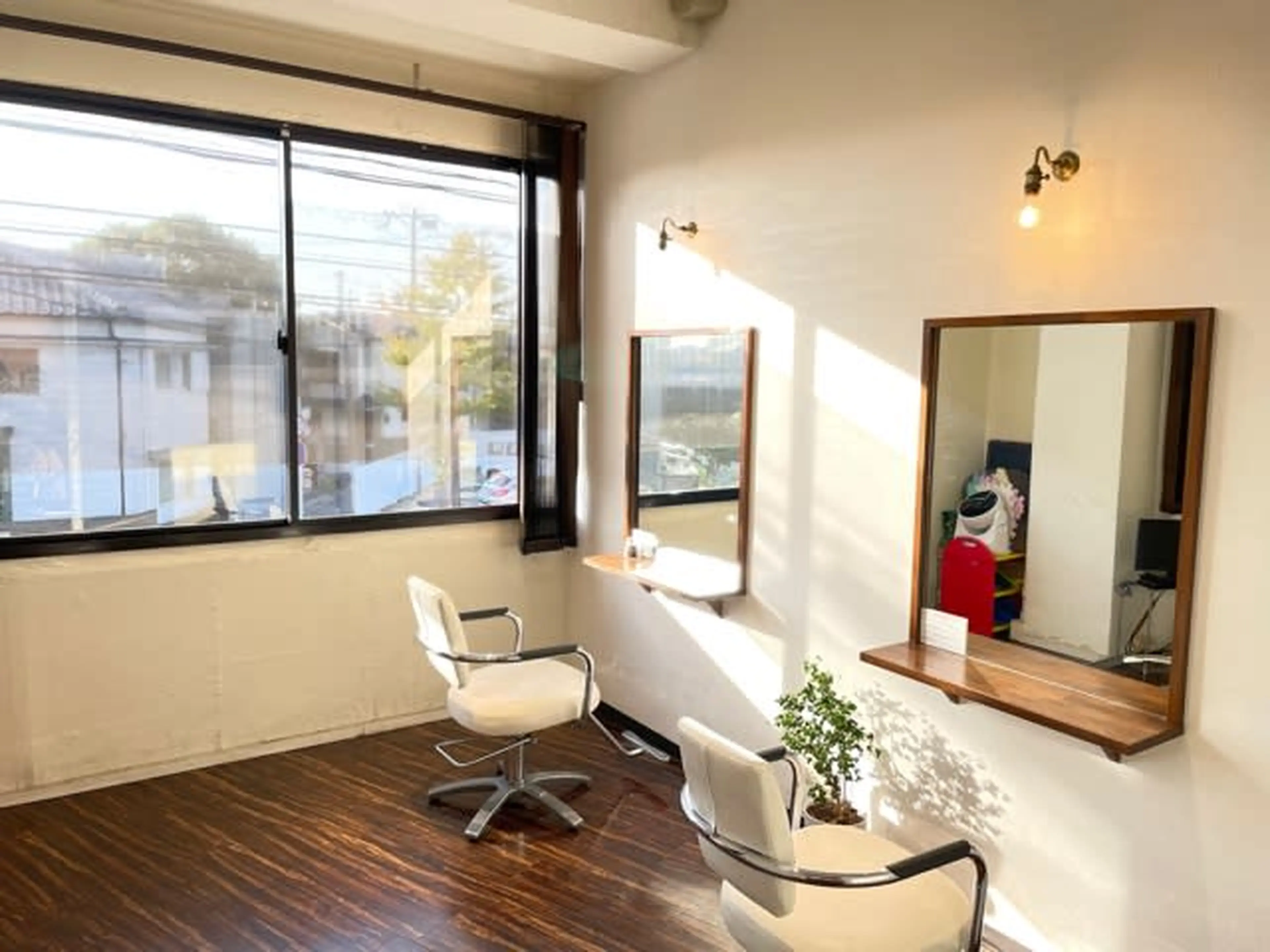 atelier ARCHE (アトリエ アルシュ）の内観・外観1