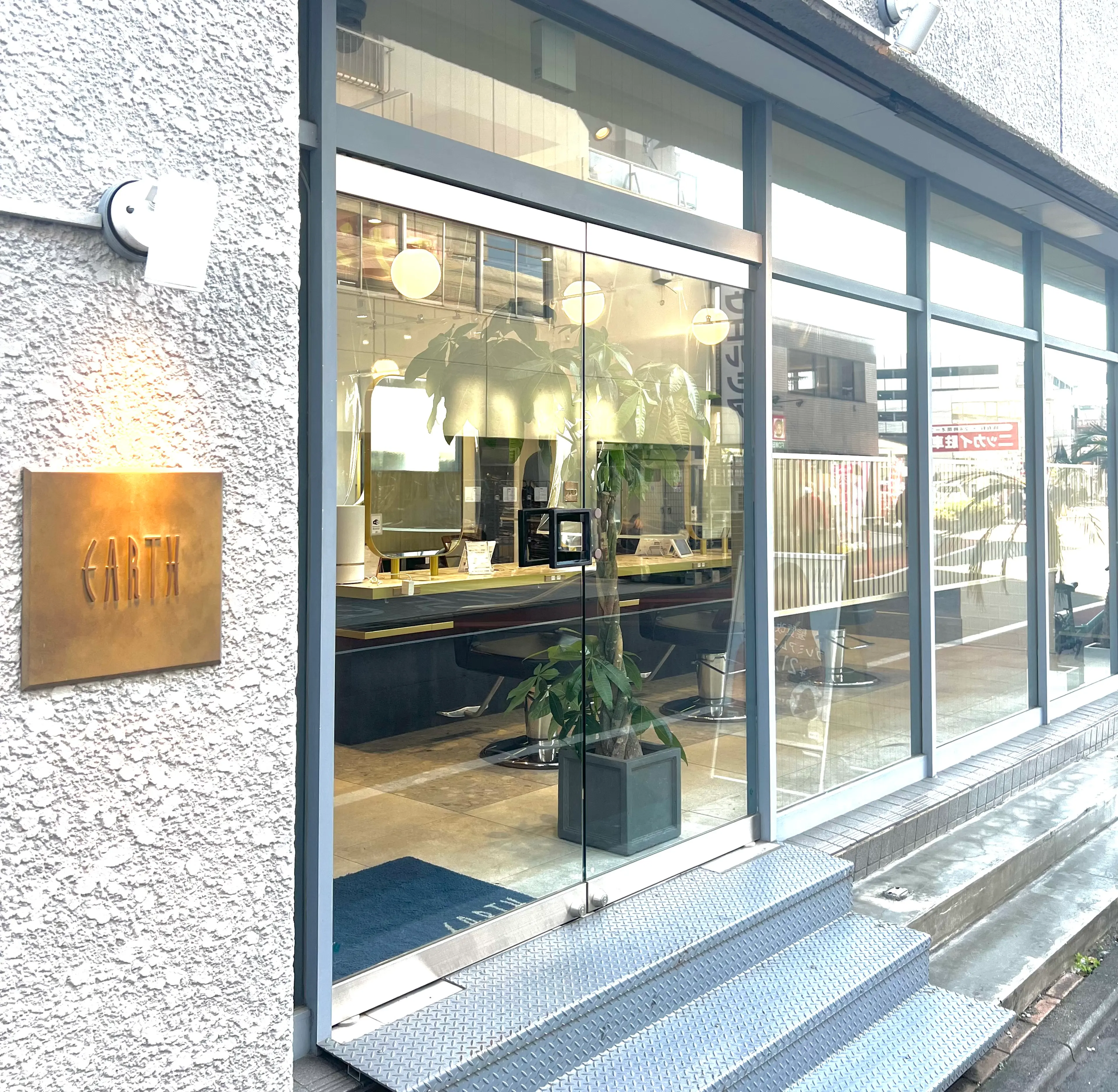 EARTH 春日部店の内観・外観3