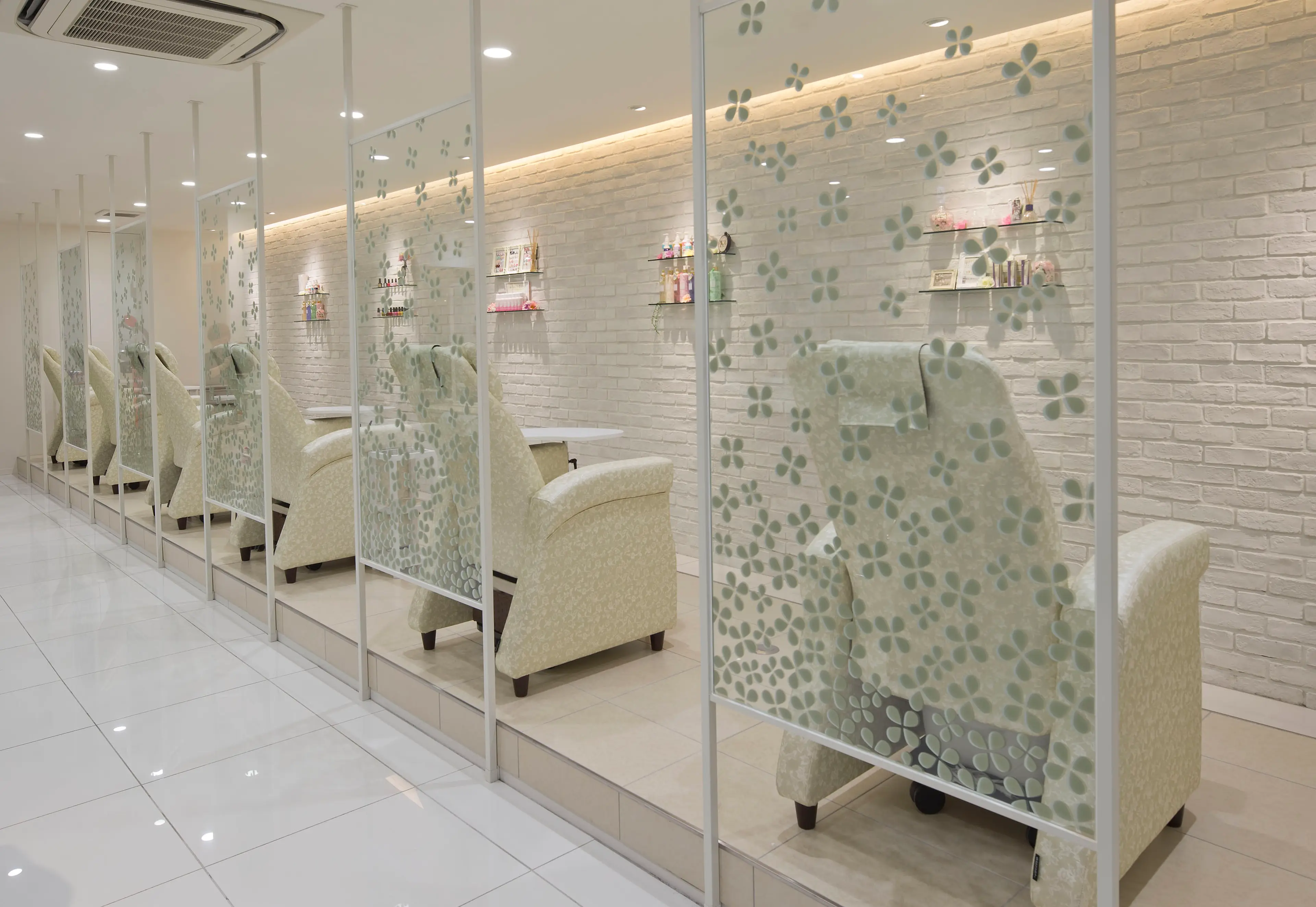 PROGRESS 中野店の内観・外観2