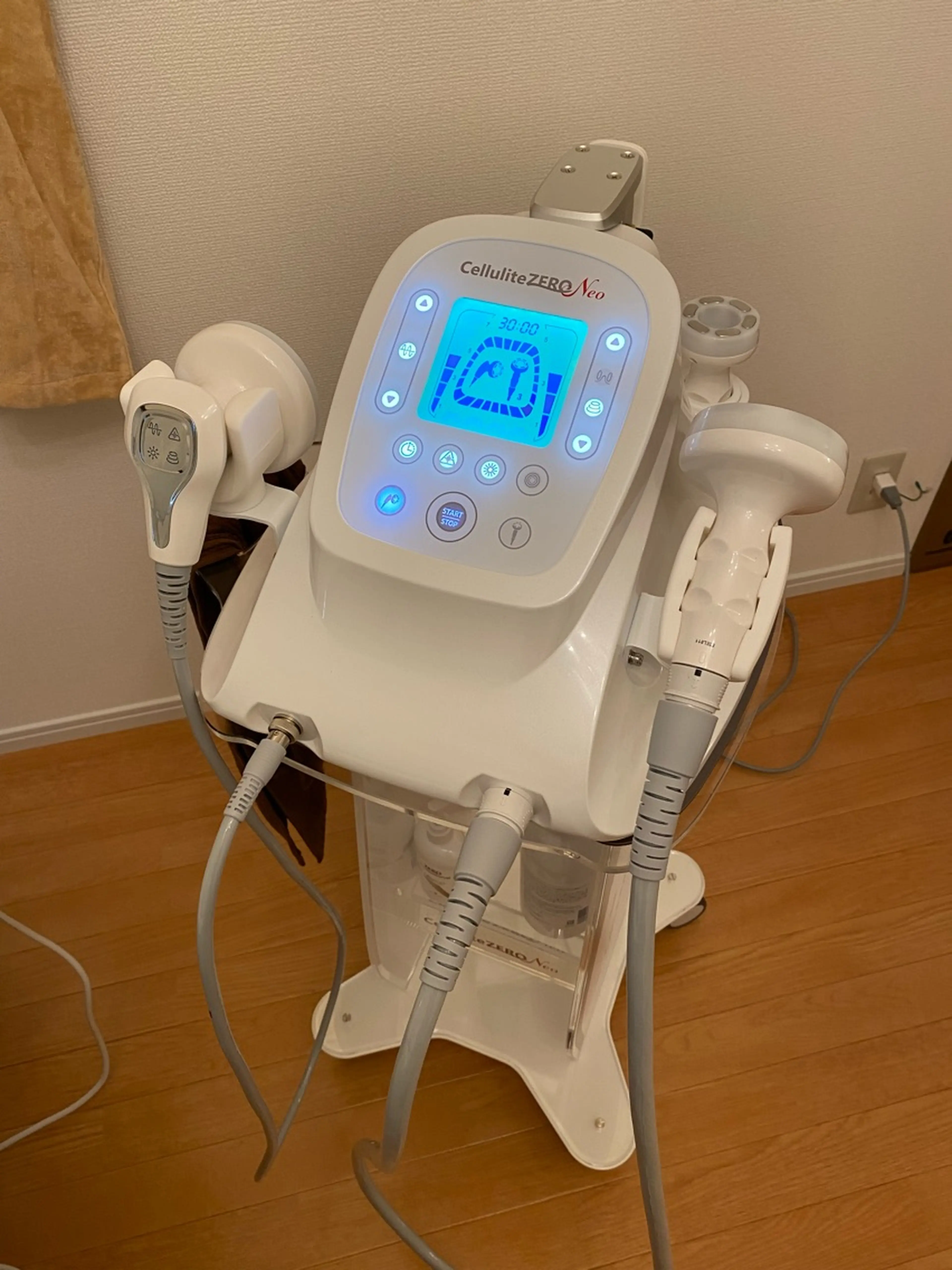 ビューティーサロン〜LUCIALL〜の内観・外観2