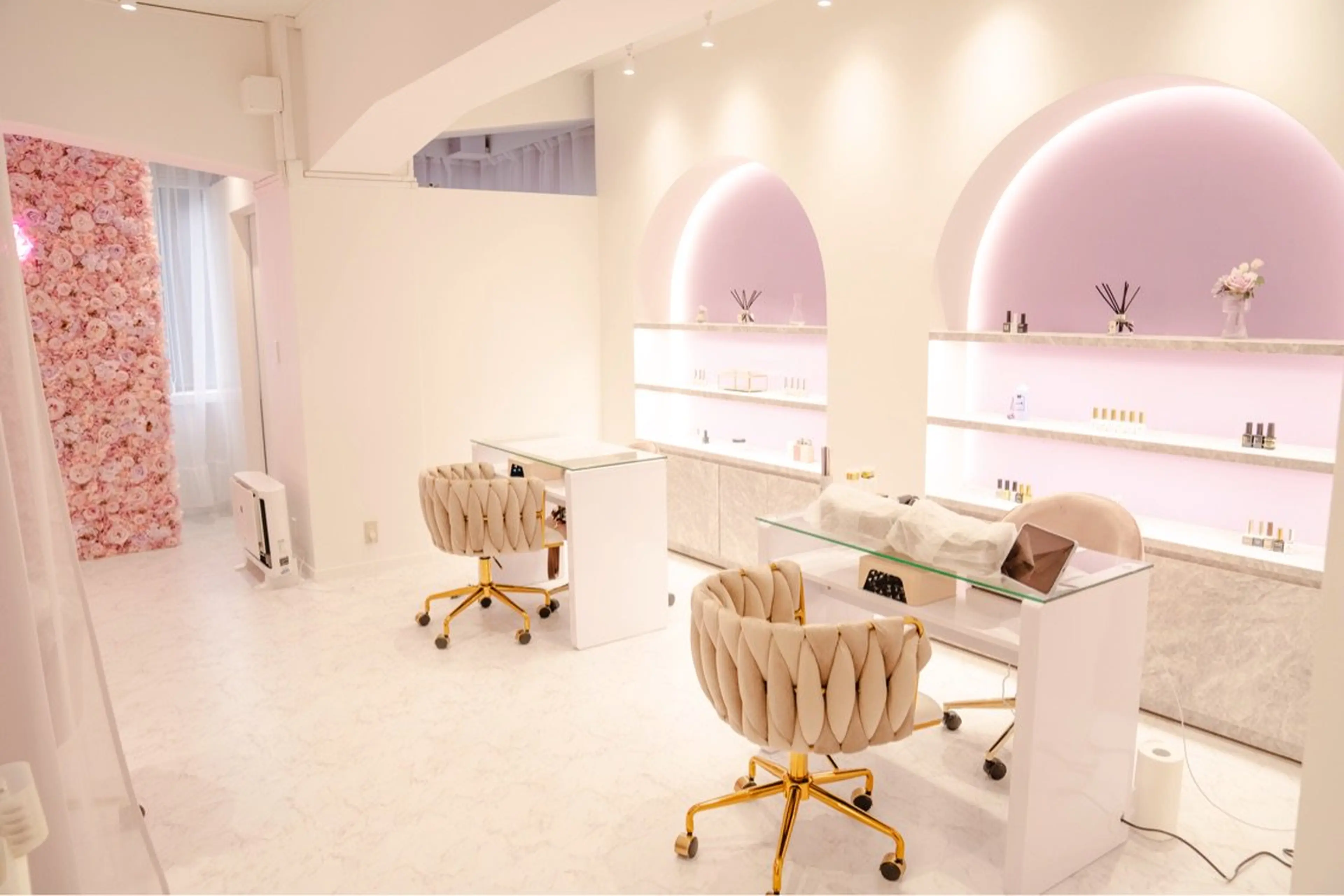 ネイルサロンLancil銀座店の内観・外観1