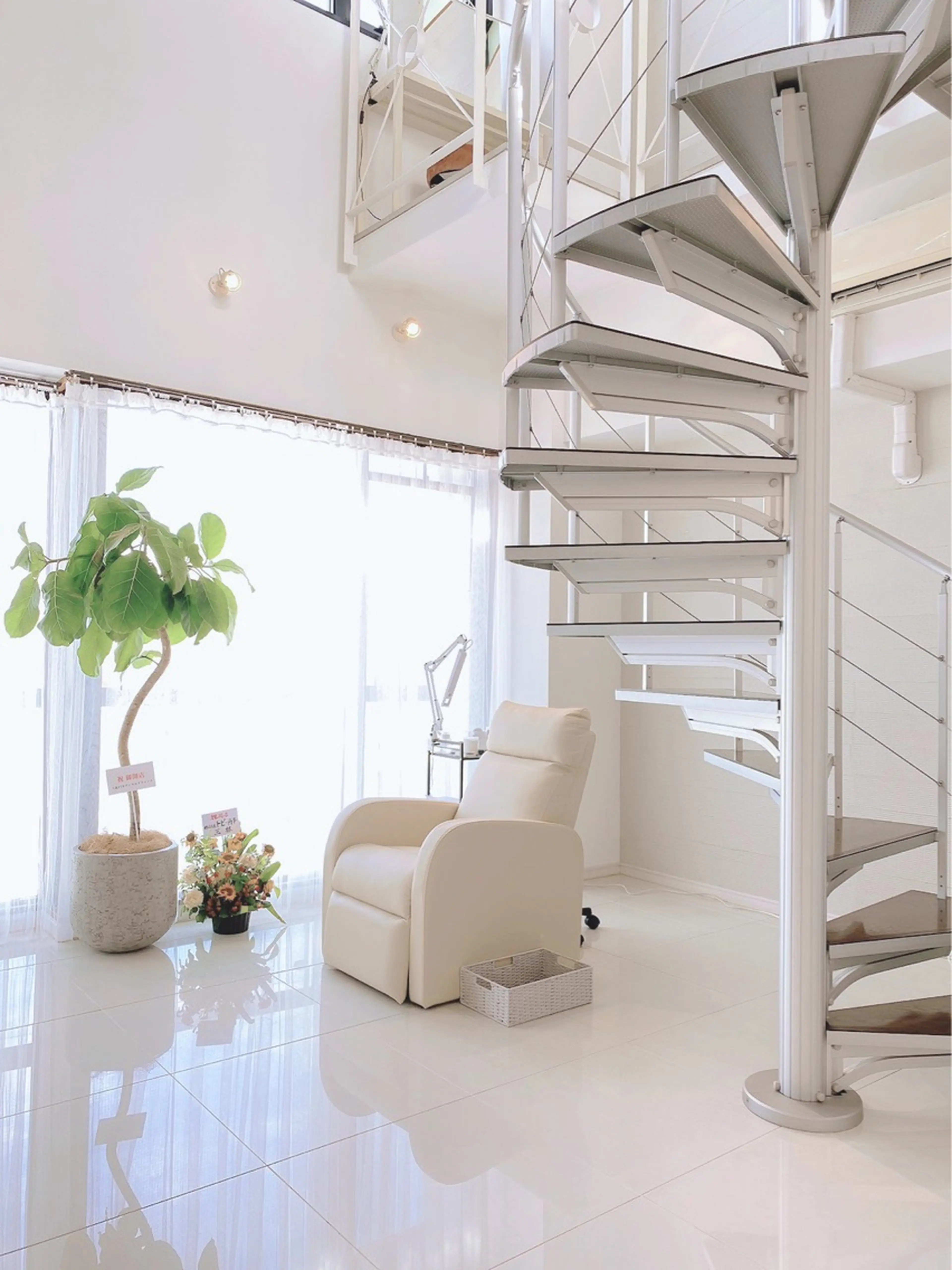 andRita蒲生店の内観・外観1