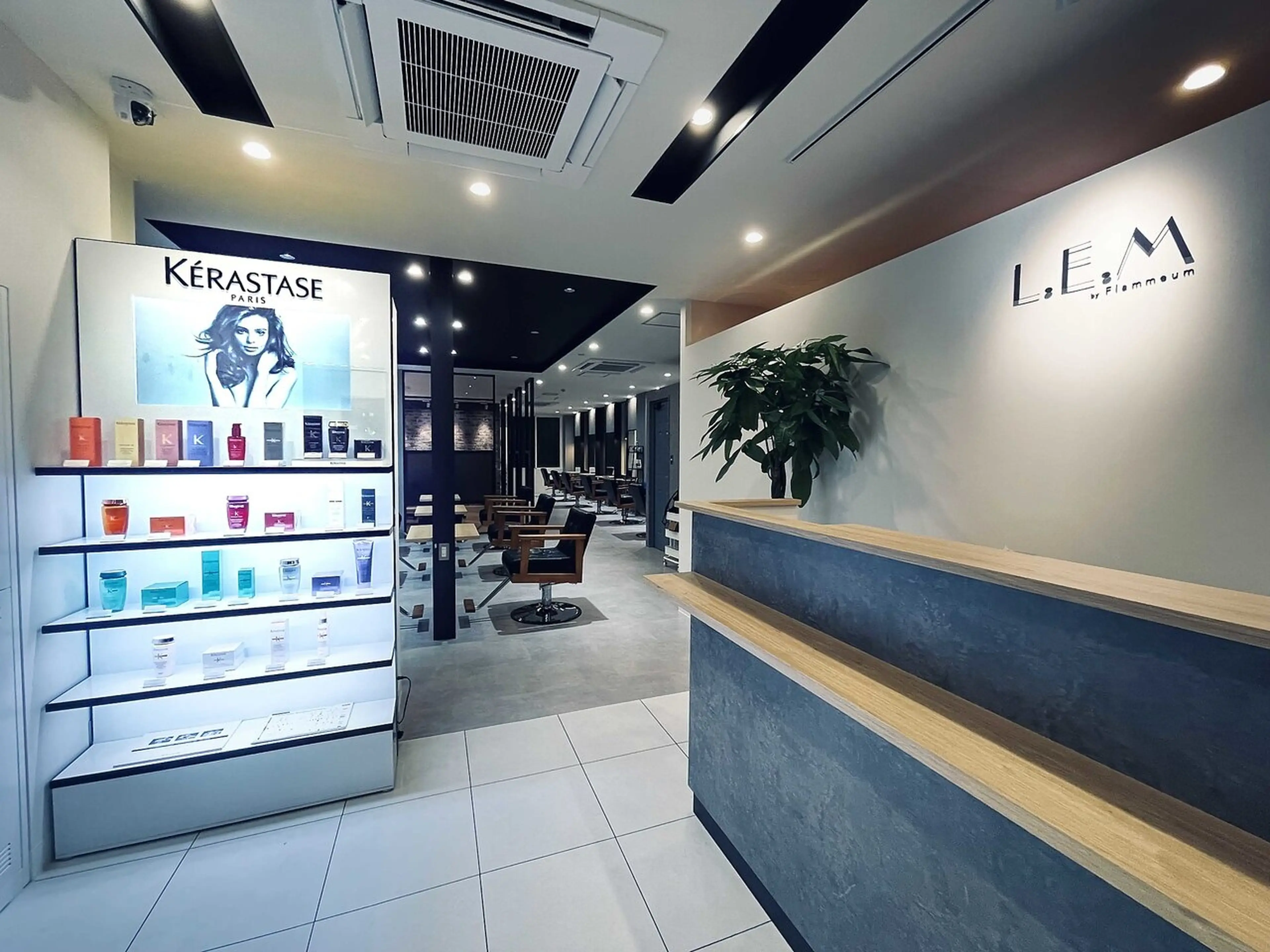 L.E.M 泉中央店の内観・外観1