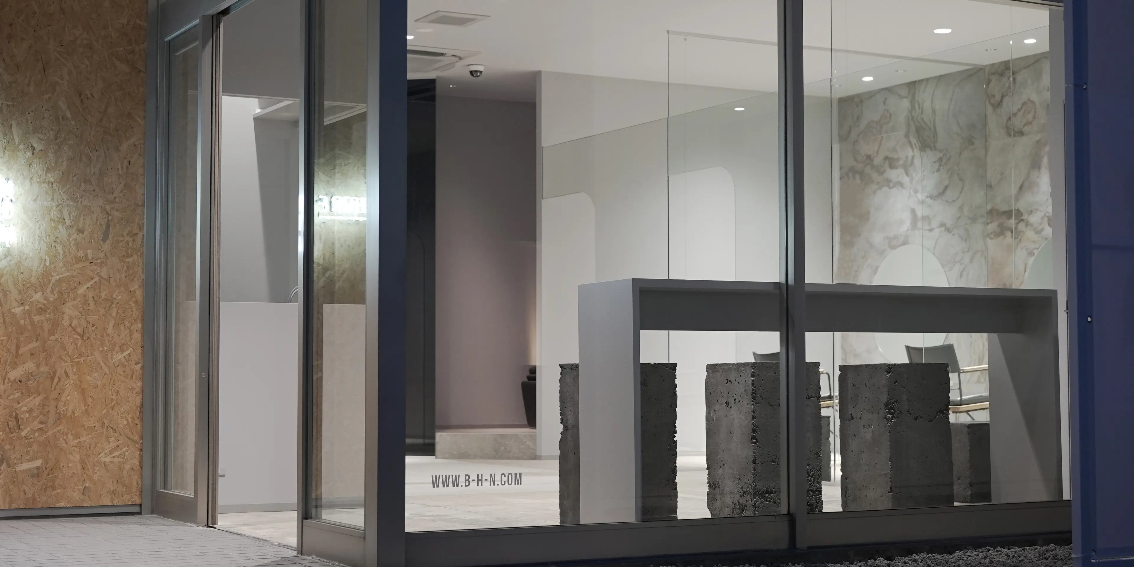 BE HERE NOW【ビーヒアナウ】の内観・外観3