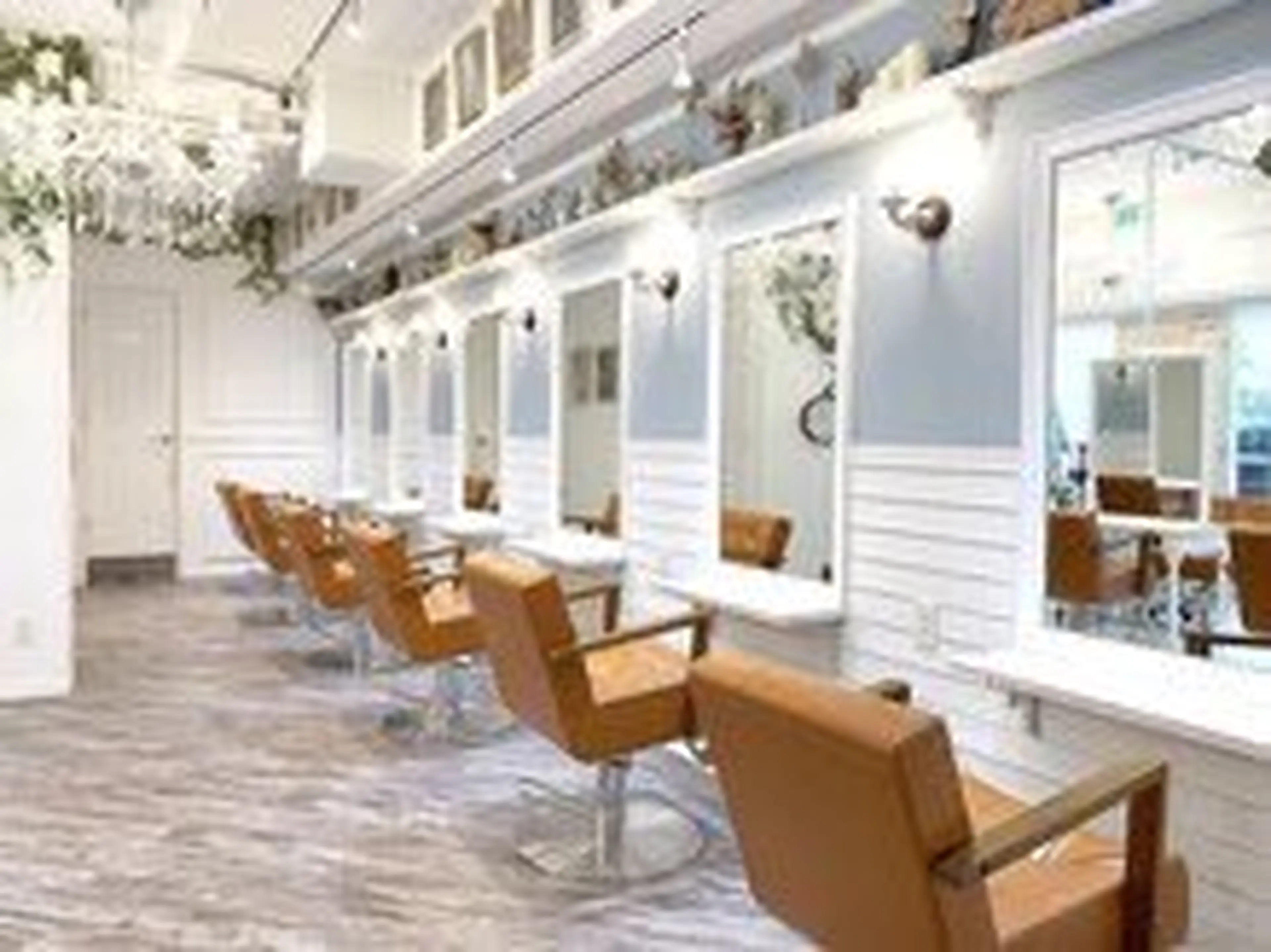 Iris by artina 武蔵小杉店【イリス バイ アルティナ】の内観・外観2