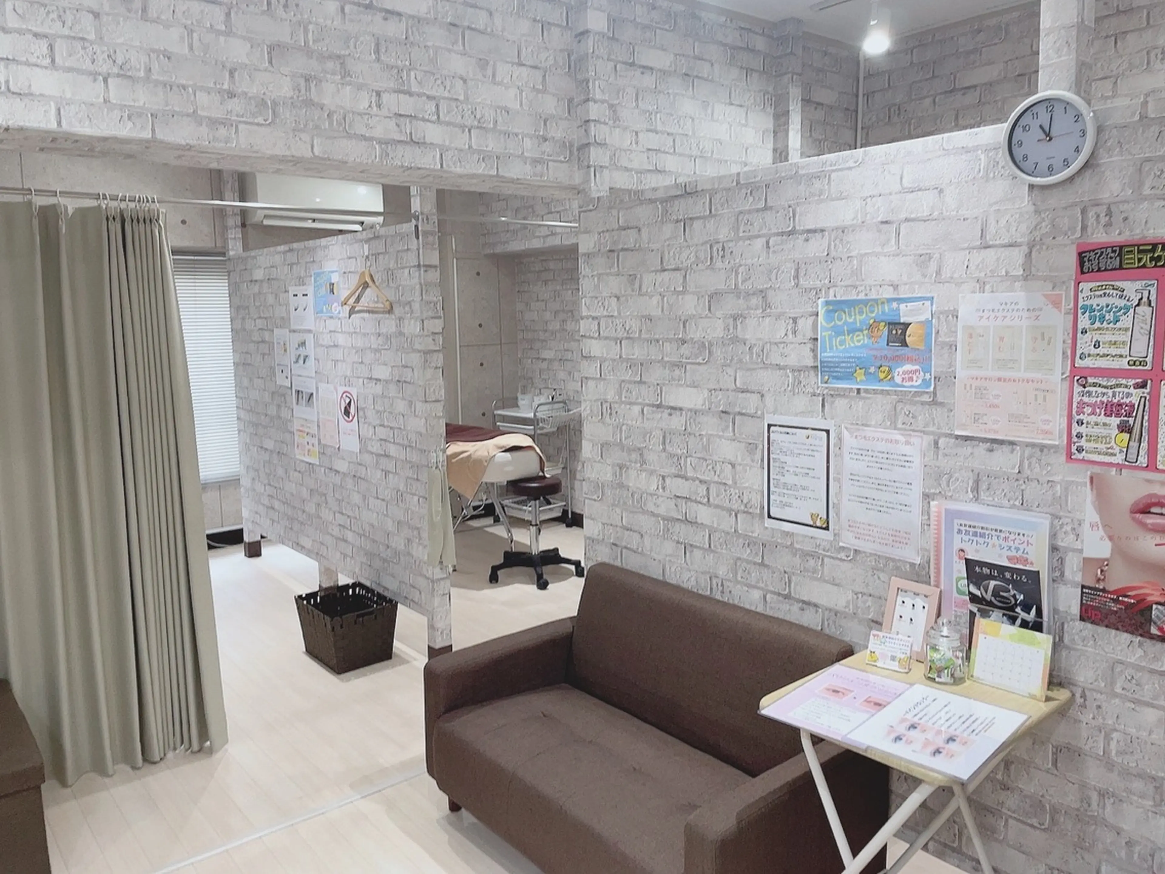 MAQUIA赤羽店の内観・外観1