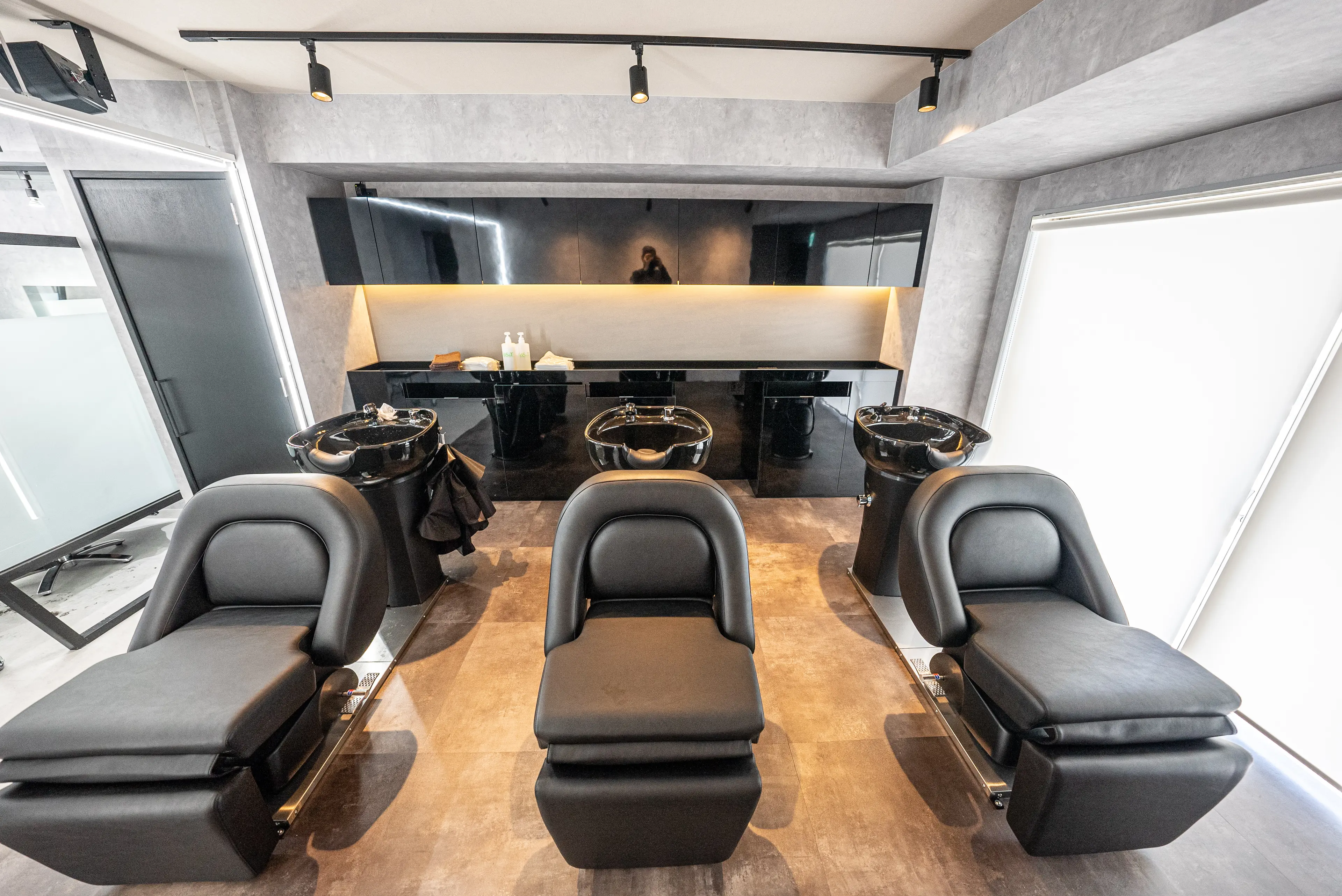 charme静岡店の内観・外観3