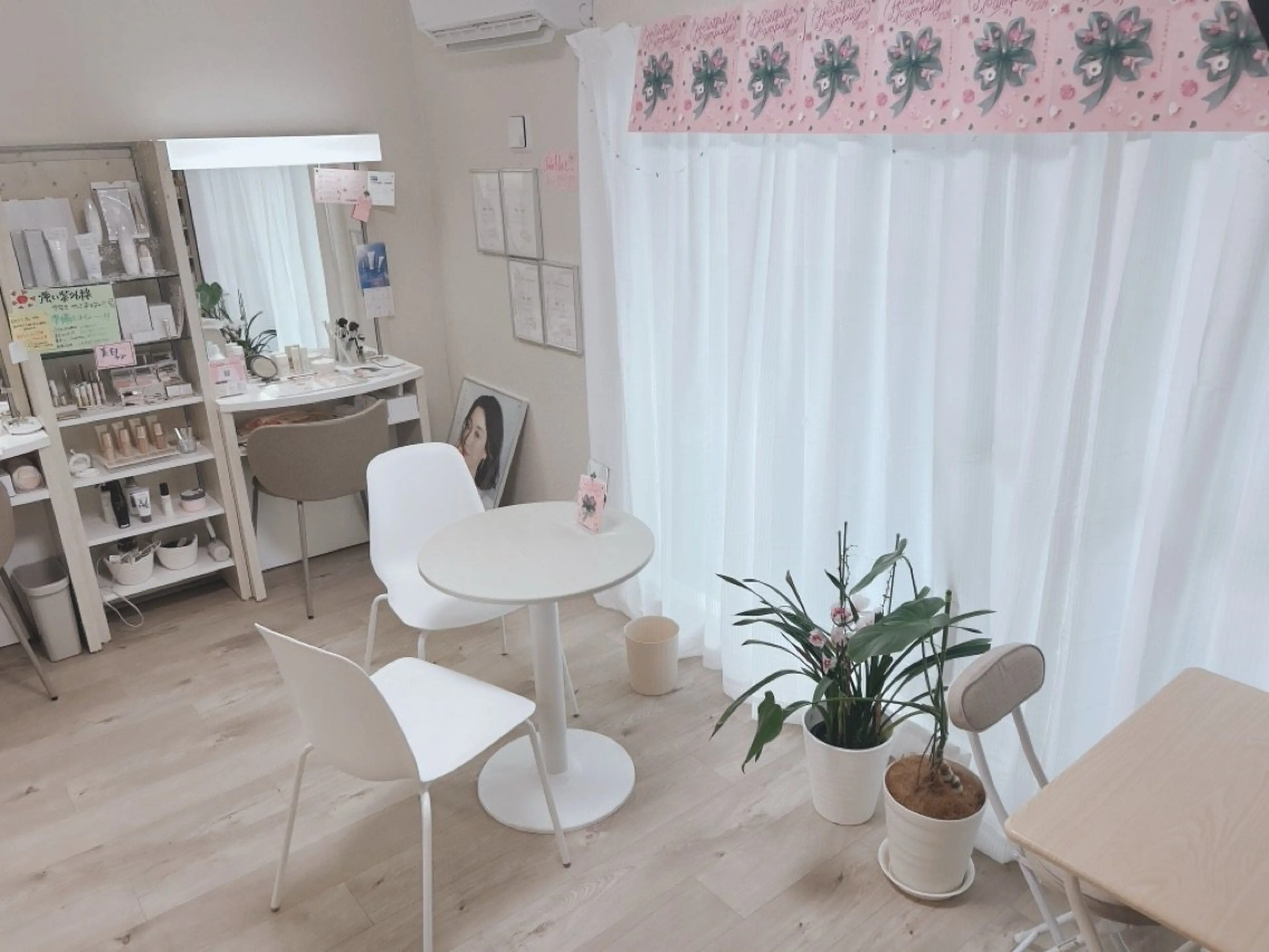 Refletの内観・外観2