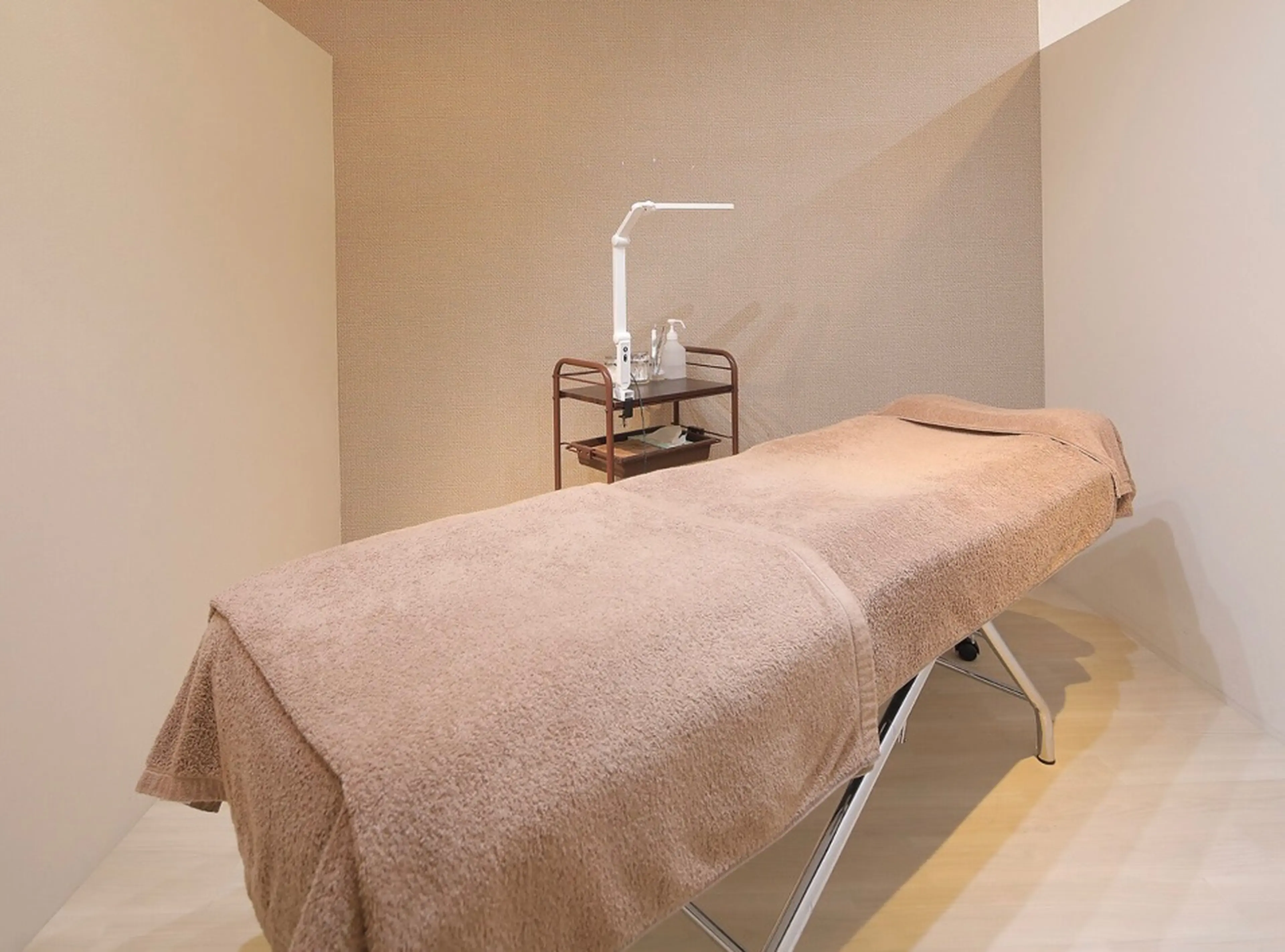 グラシア東海店の内観・外観2