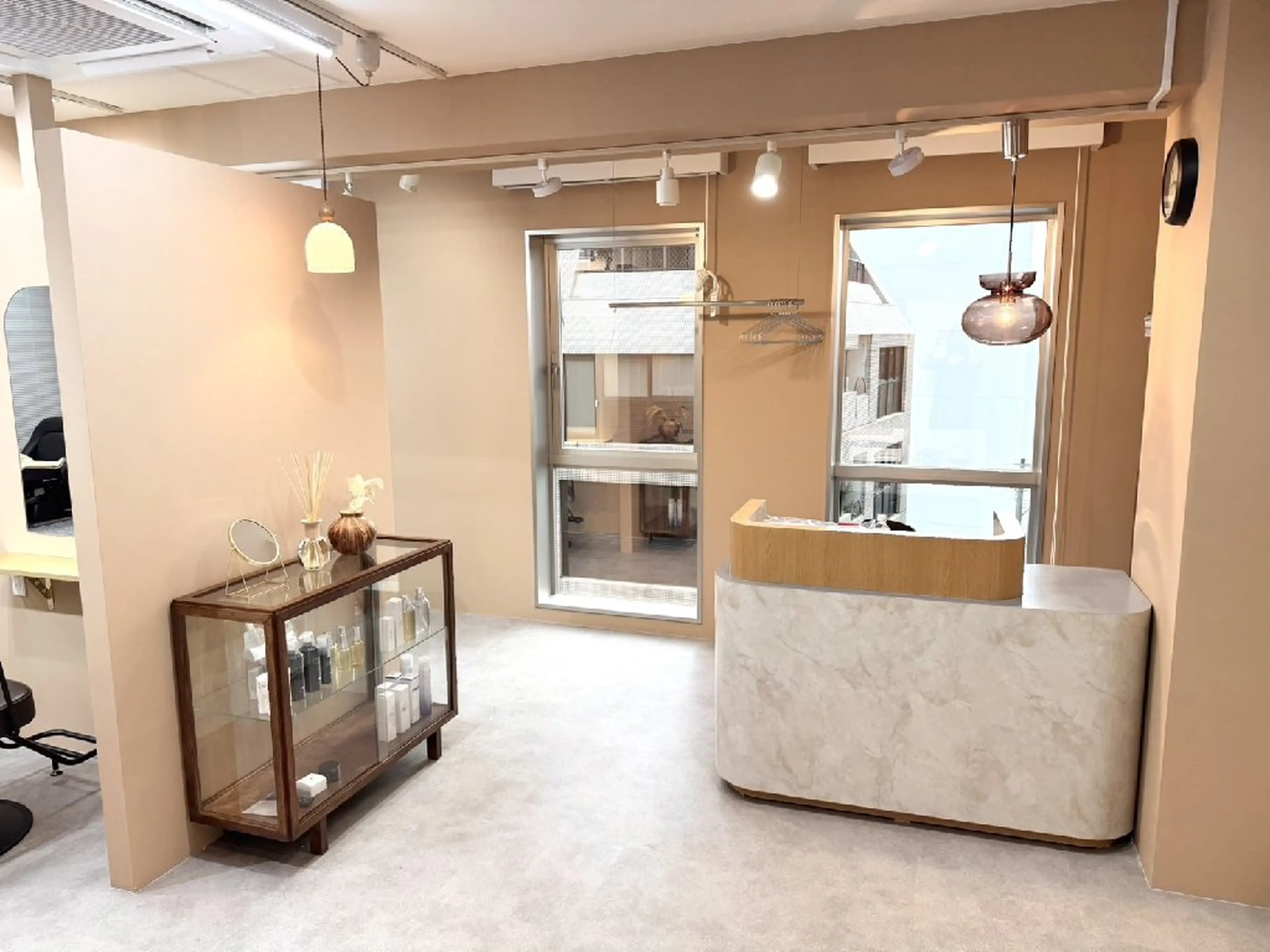 mood hair salonの内観・外観2